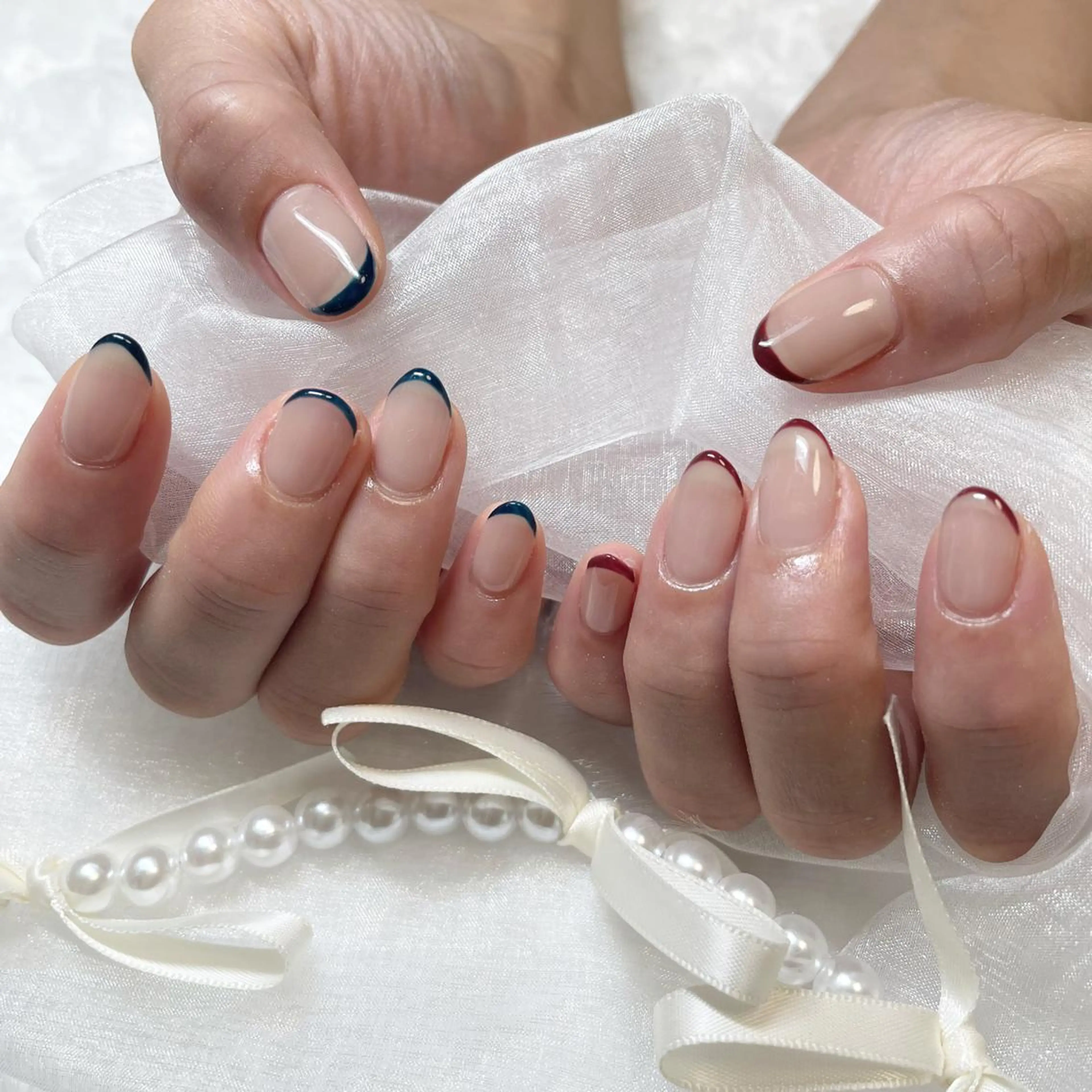 ネイル フレンチネイル ジェルネイル 韓国ネイル 持ち込み ワンカラーネイル ハンドネイル fiore nail 🦋のネイルデザイン