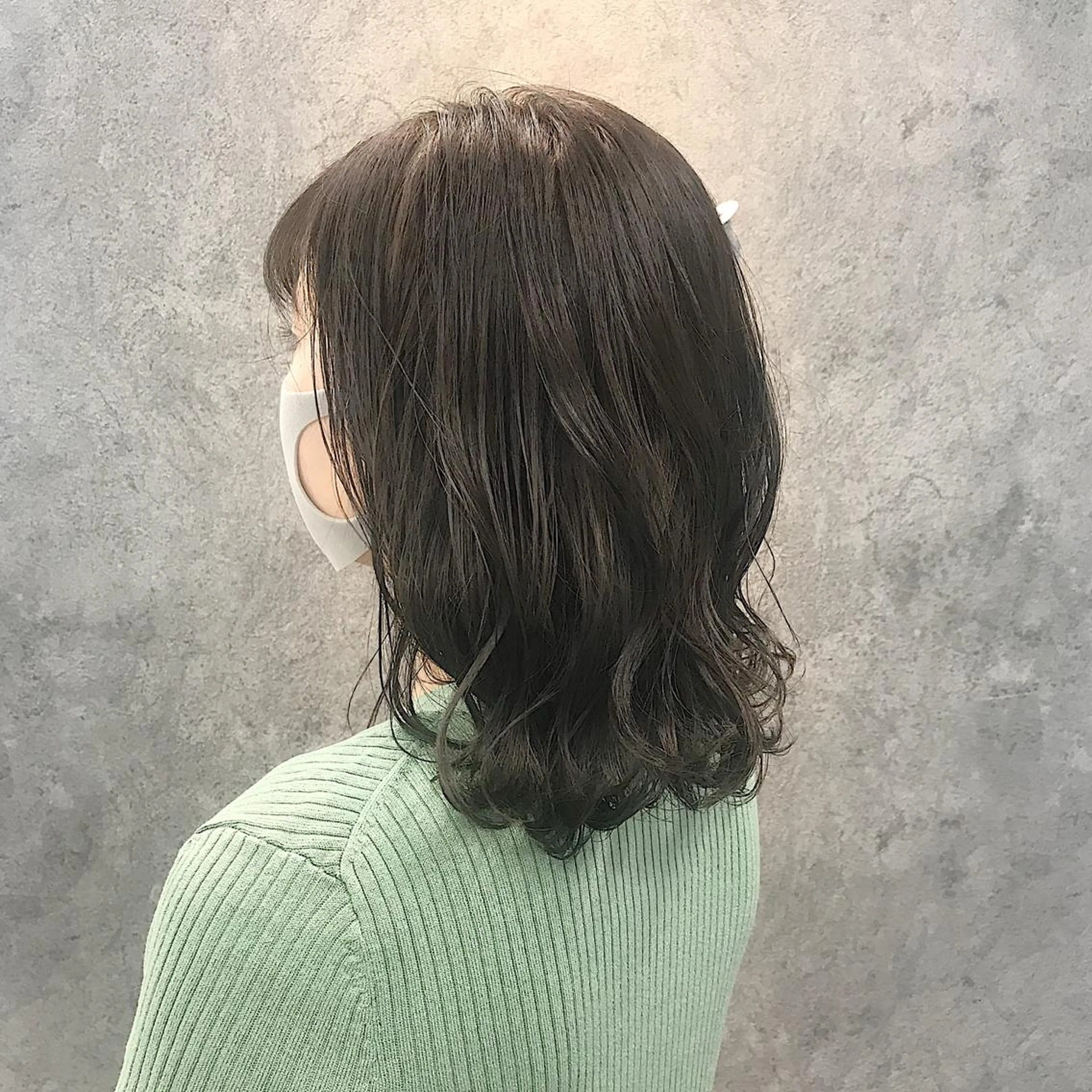 ミディアム カット ヘアカラー トリートメント 所渉/韓国レイヤー /ウルフカットのヘアスタイル