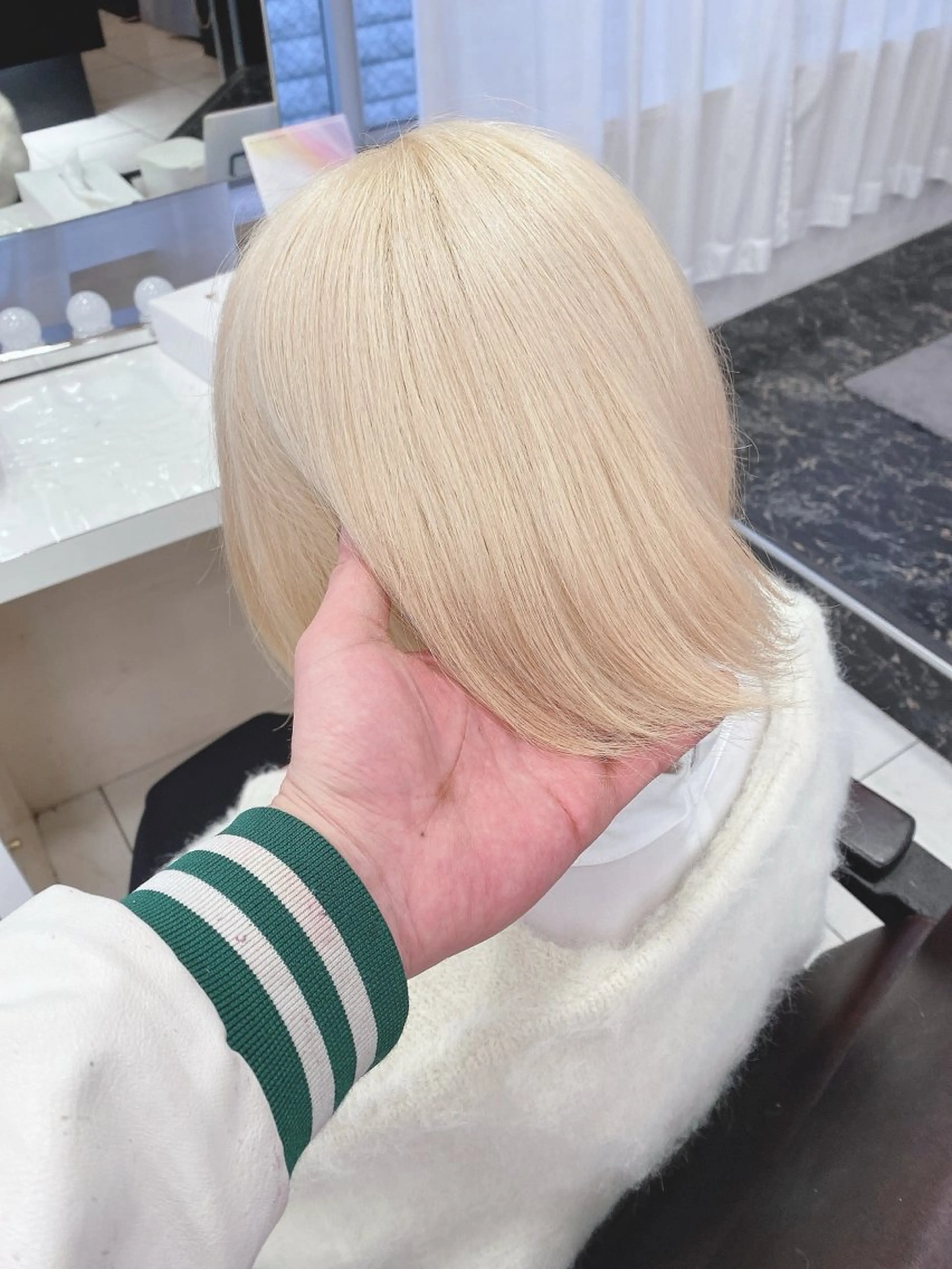 Wカラー＋メンテナンスカット＋髪質改善トリートメントの写真