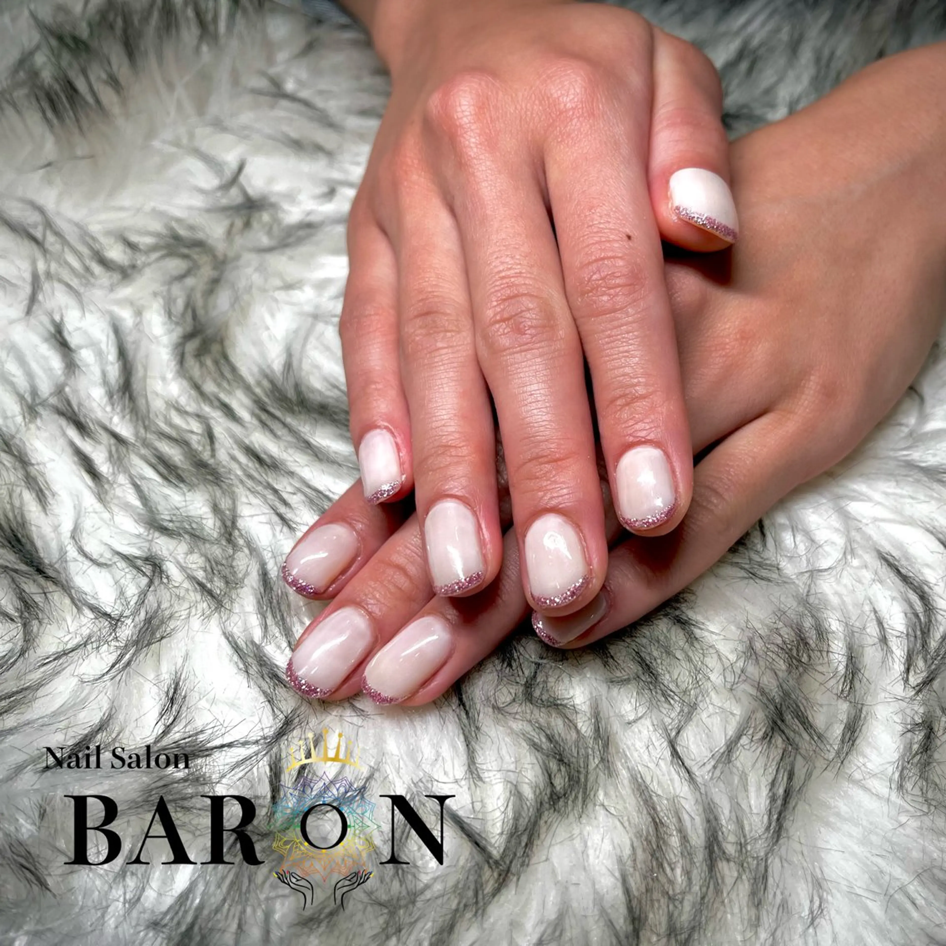 ネイル ラメ(グリッター) ピンク ホワイト ハンドネイル ☆SAKI☆ BARON 店長のネイルデザイン
