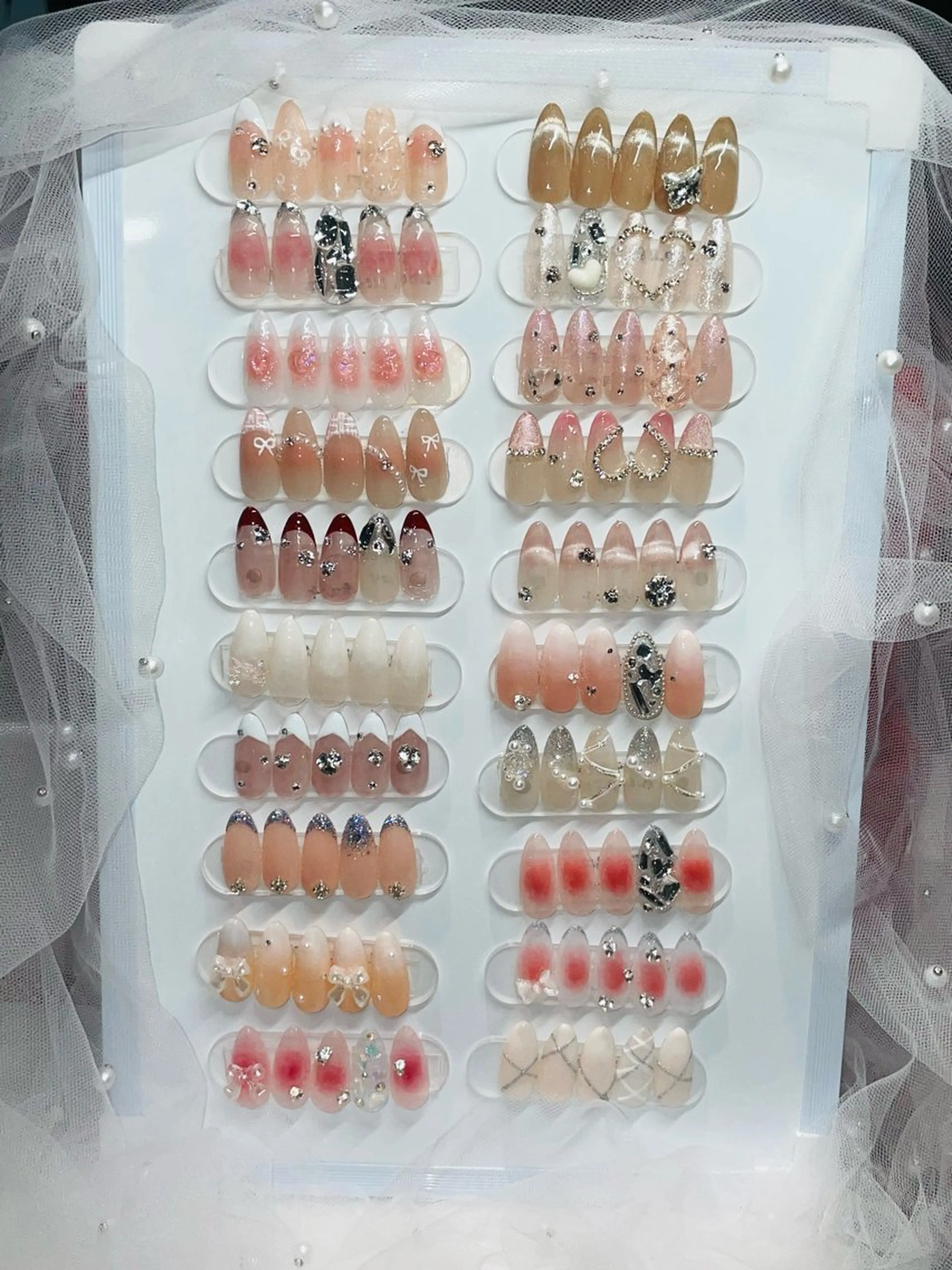 ネイル ハンドネイル I-nail Moeのネイルデザイン
