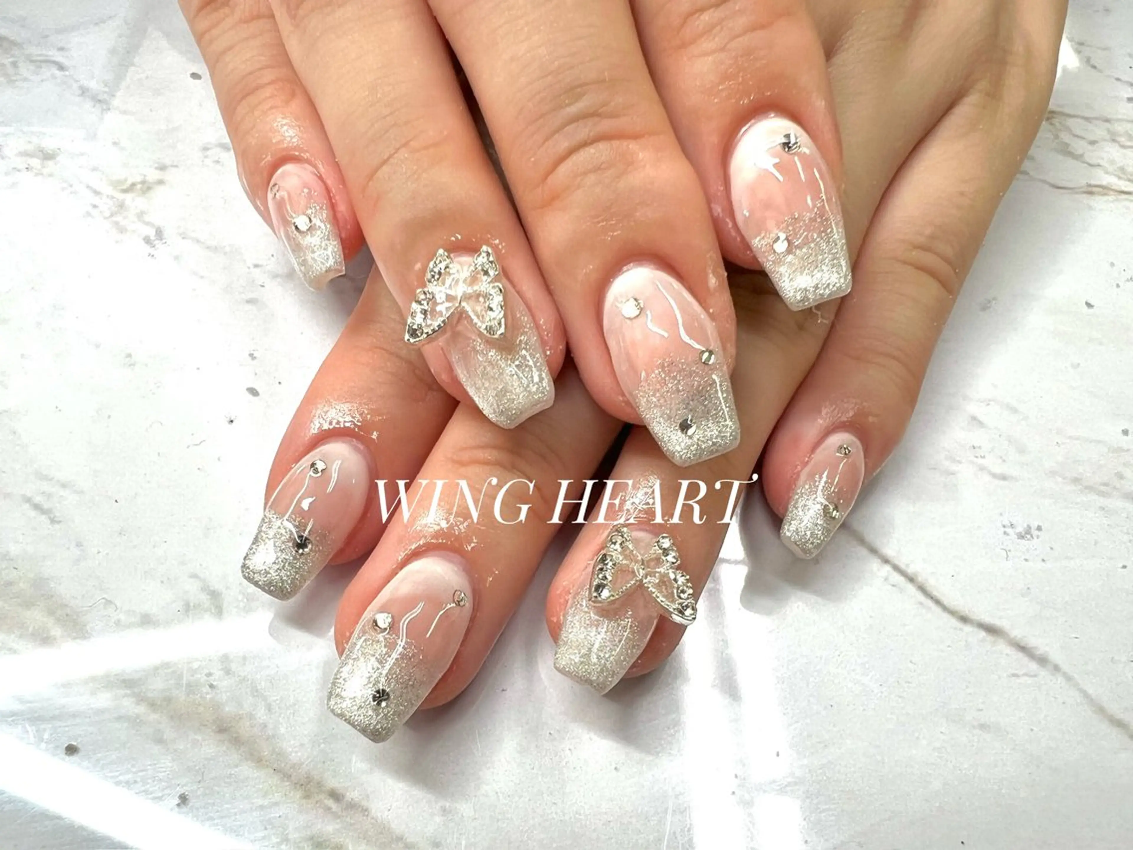 ネイル I. AYUMIのネイルデザイン