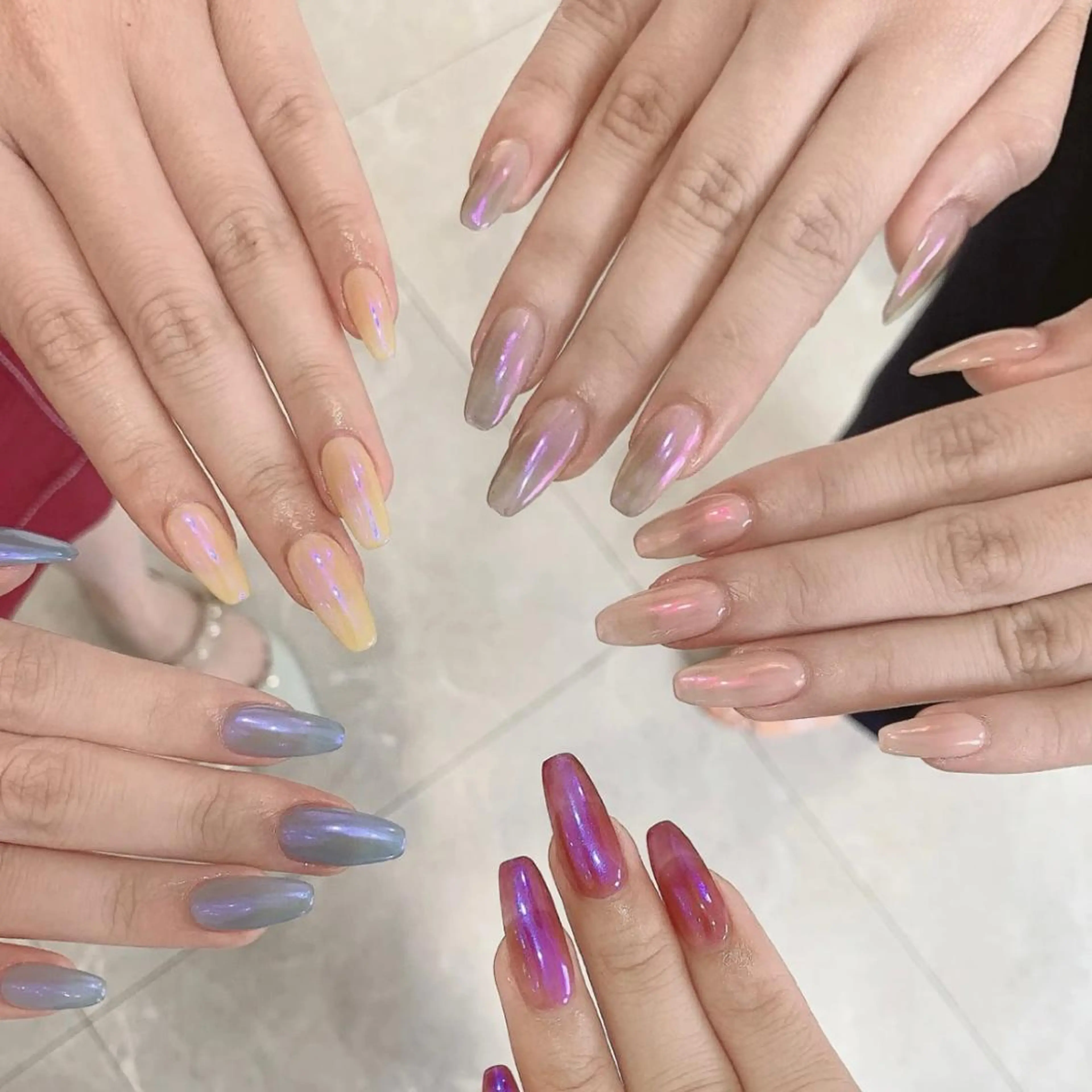 ネイル オーロラネイル フットネイル フレンチネイル ジェルネイル 韓国ネイル EN nailsalon所属・【ENサロン】 Rei🎀Nailのネイルデザイン