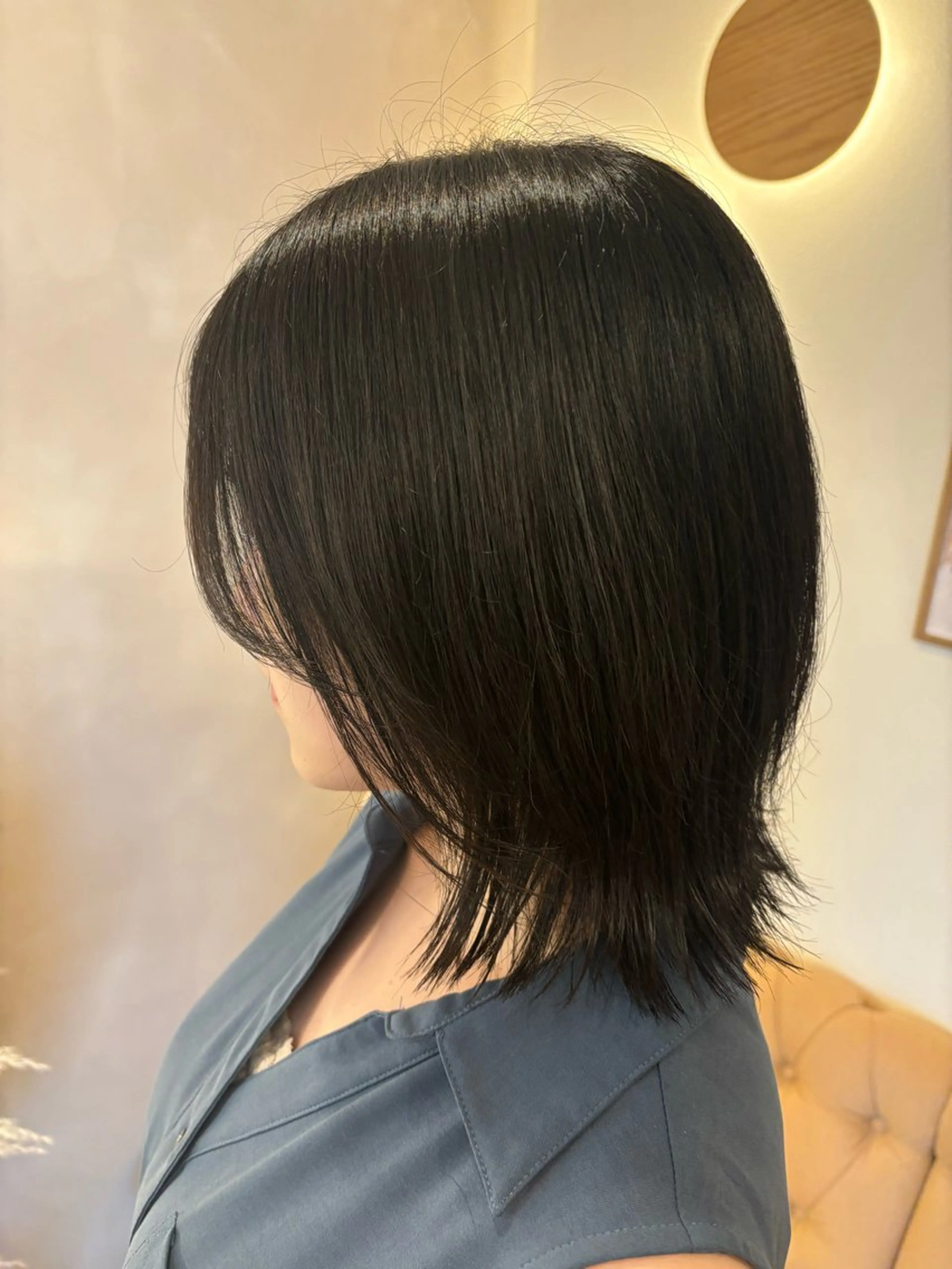 ミディアム ボブ くびれヘア シンバヒナノ/パーマ レイヤーカット/ボブのヘアスタイル