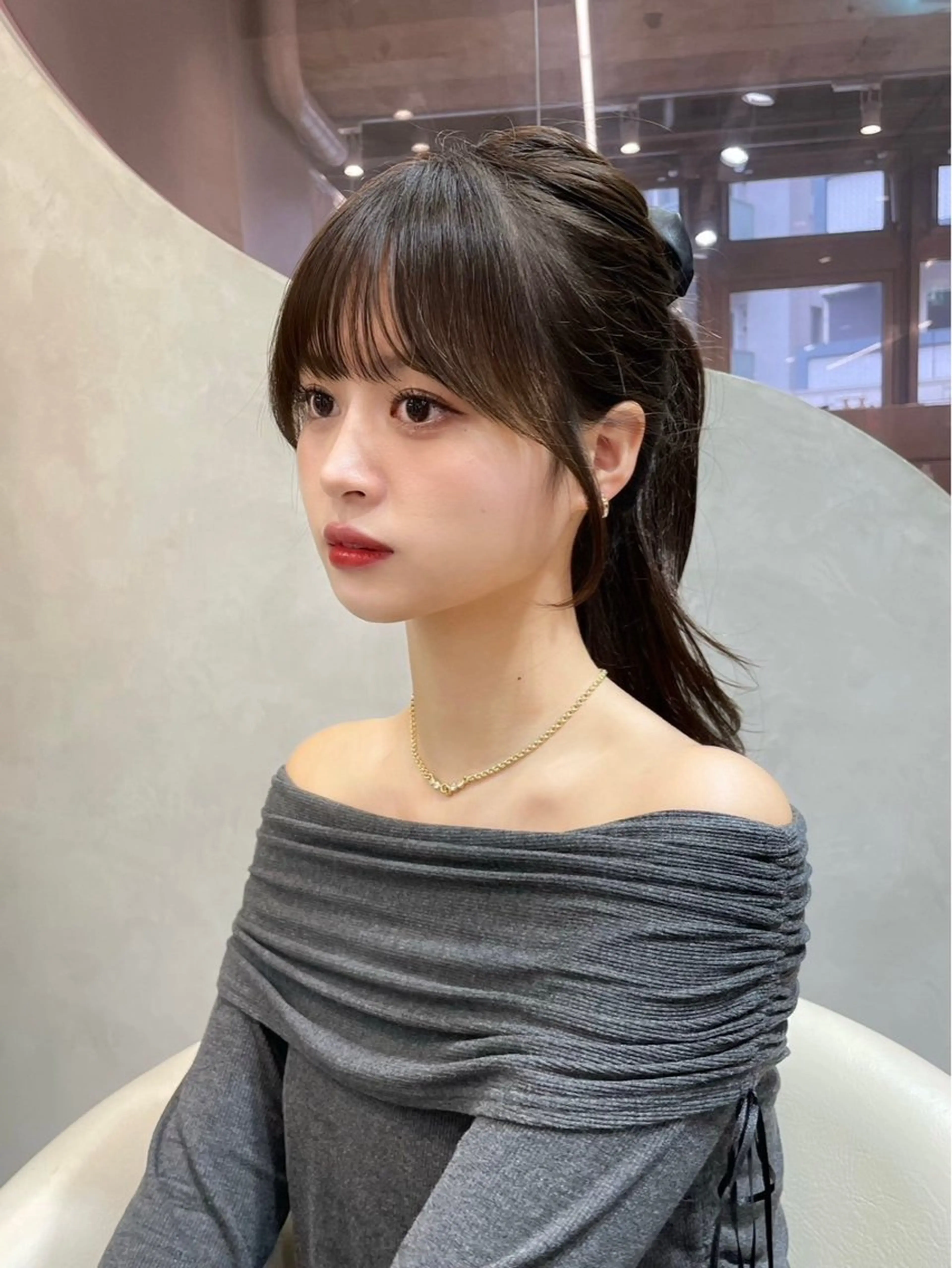 ロング 新井 望乃果のヘアスタイル