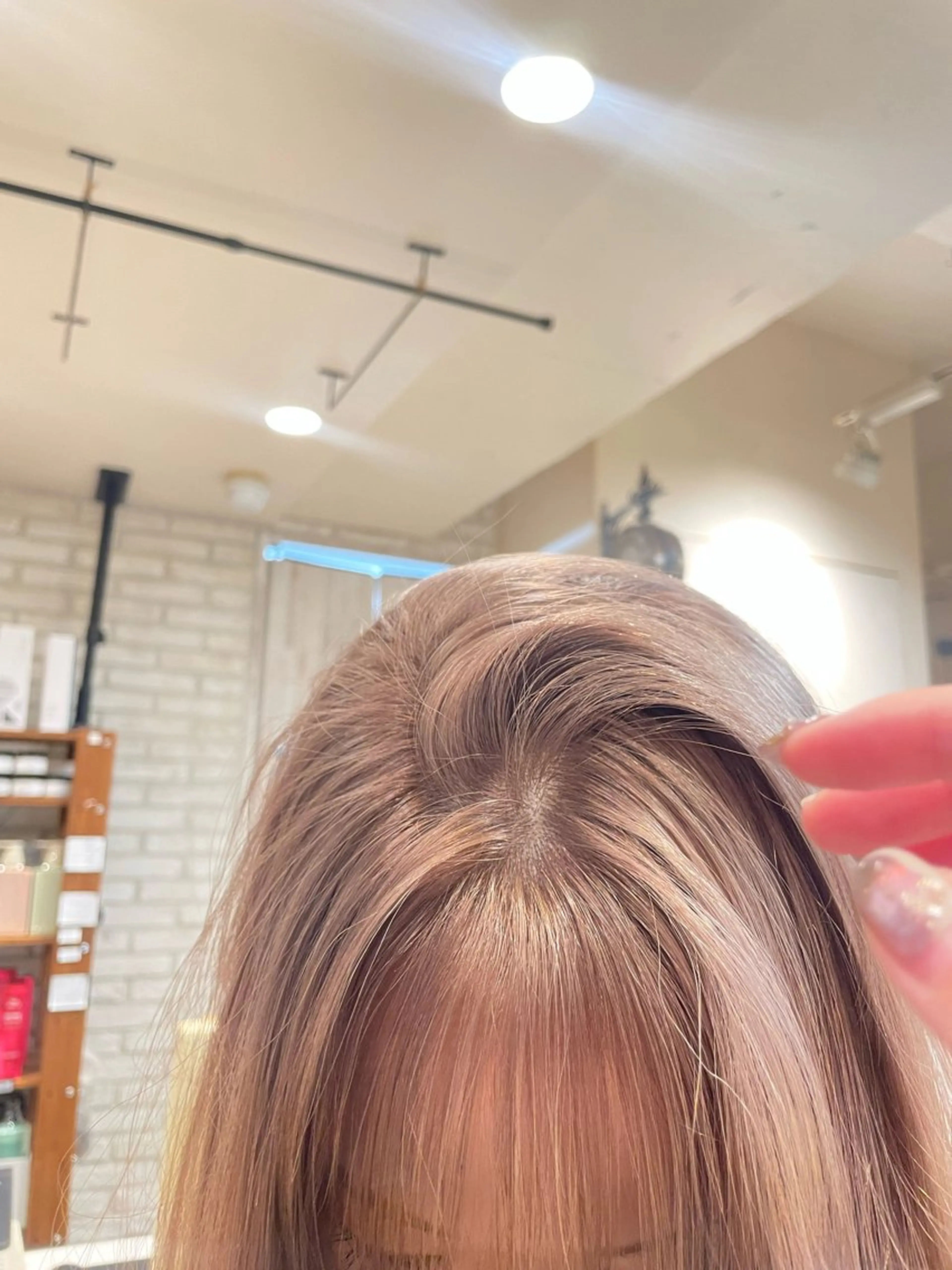 ミディアム カラー ベージュカラー 透明感カラー ダブルカラー ピンクカラー ピンクベージュ ✨横須賀髪質改善✨️ 加藤 百音のヘアスタイル