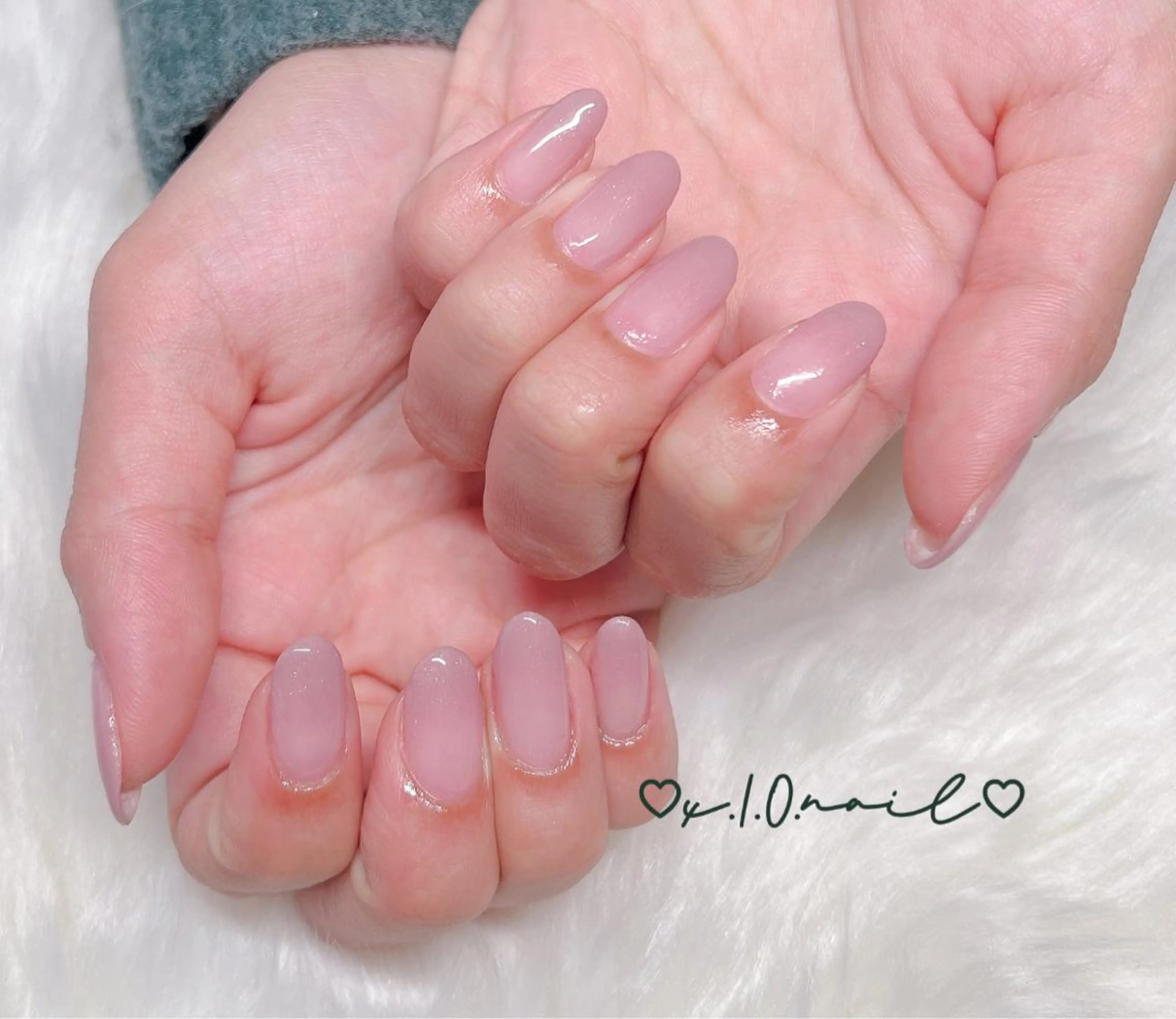 ネイル アニマル柄 アートネイル ニュアンスネイル シンプルネイル ネイルチップ x.1.0.nail ♡Cのネイルデザイン