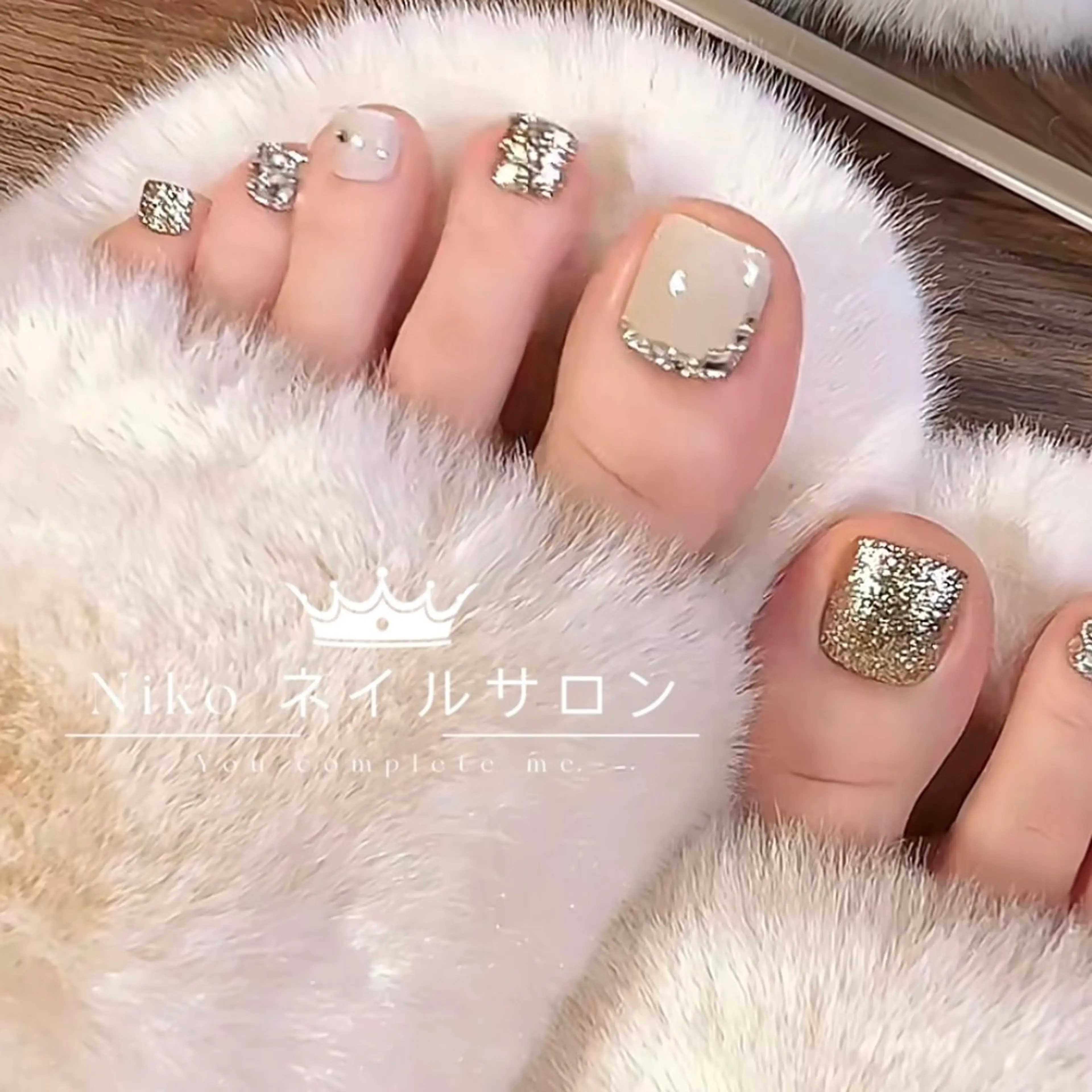 ネイル 長さ出し フットネイル フレンチネイル ジェルネイル 韓国ネイル フットネイル Niko nailサロンのネイルデザイン