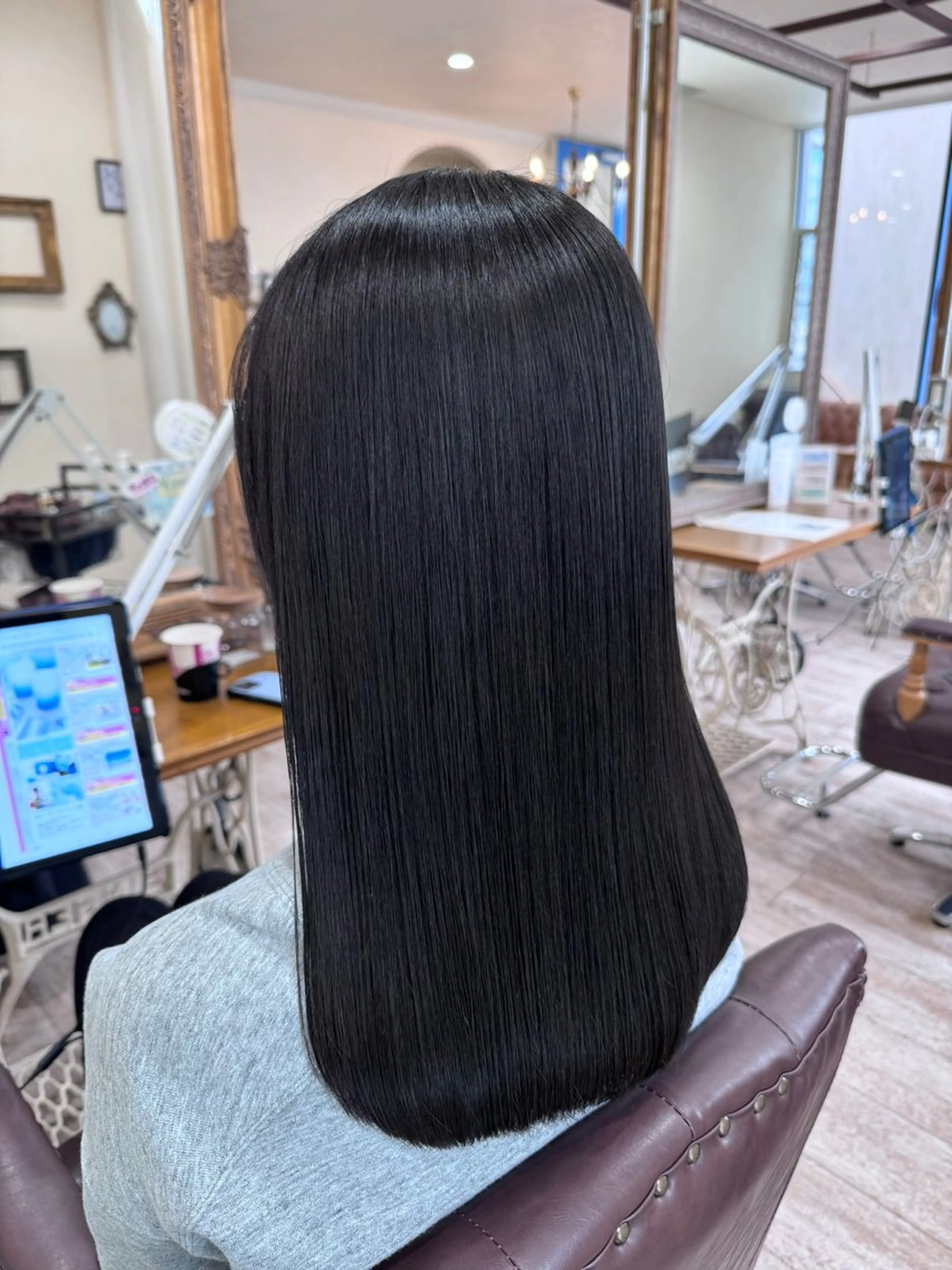 ロング カラー 髪質改善 レイヤーカット カット ヘアカラー トリートメント noble店長 松本　拓也▶◀*.のヘアスタイル