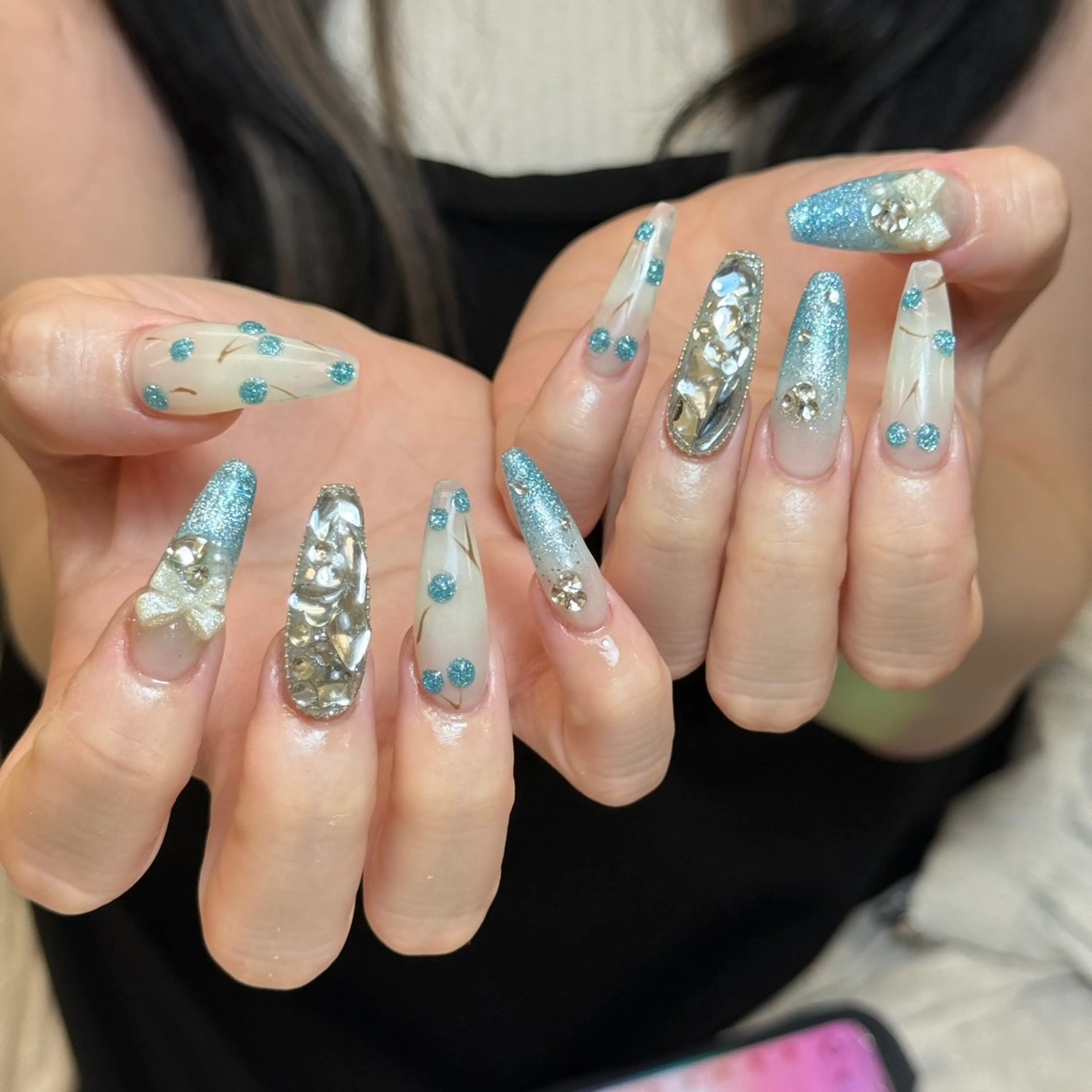 ネイル ハンドネイル ANH NAIL ゴテゴテ専門店💎のネイルデザイン