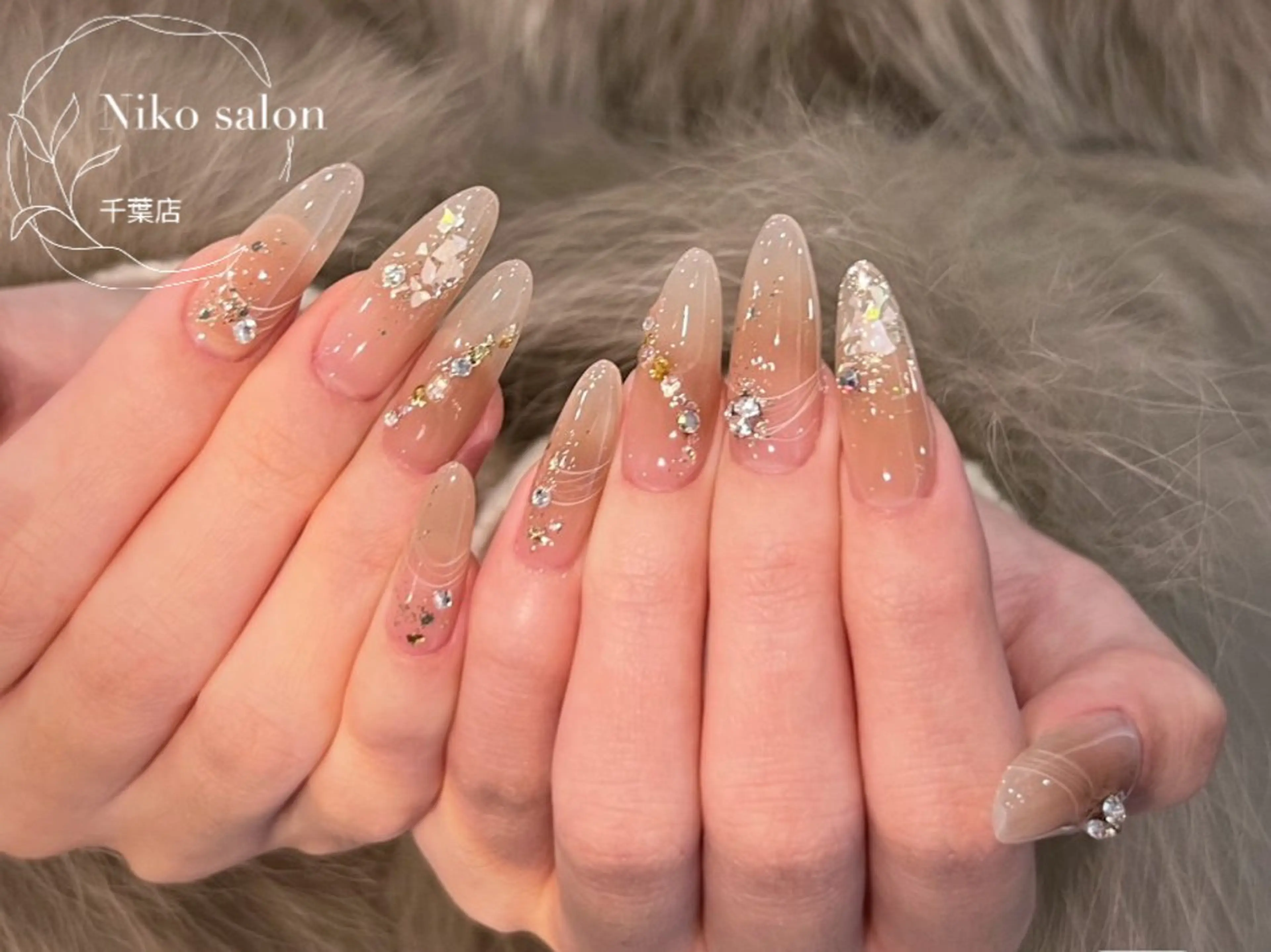 ネイル ジェルネイル ハート 韓国ネイル ニュアンスネイル パラジェル Niko nailサロンのネイルデザイン