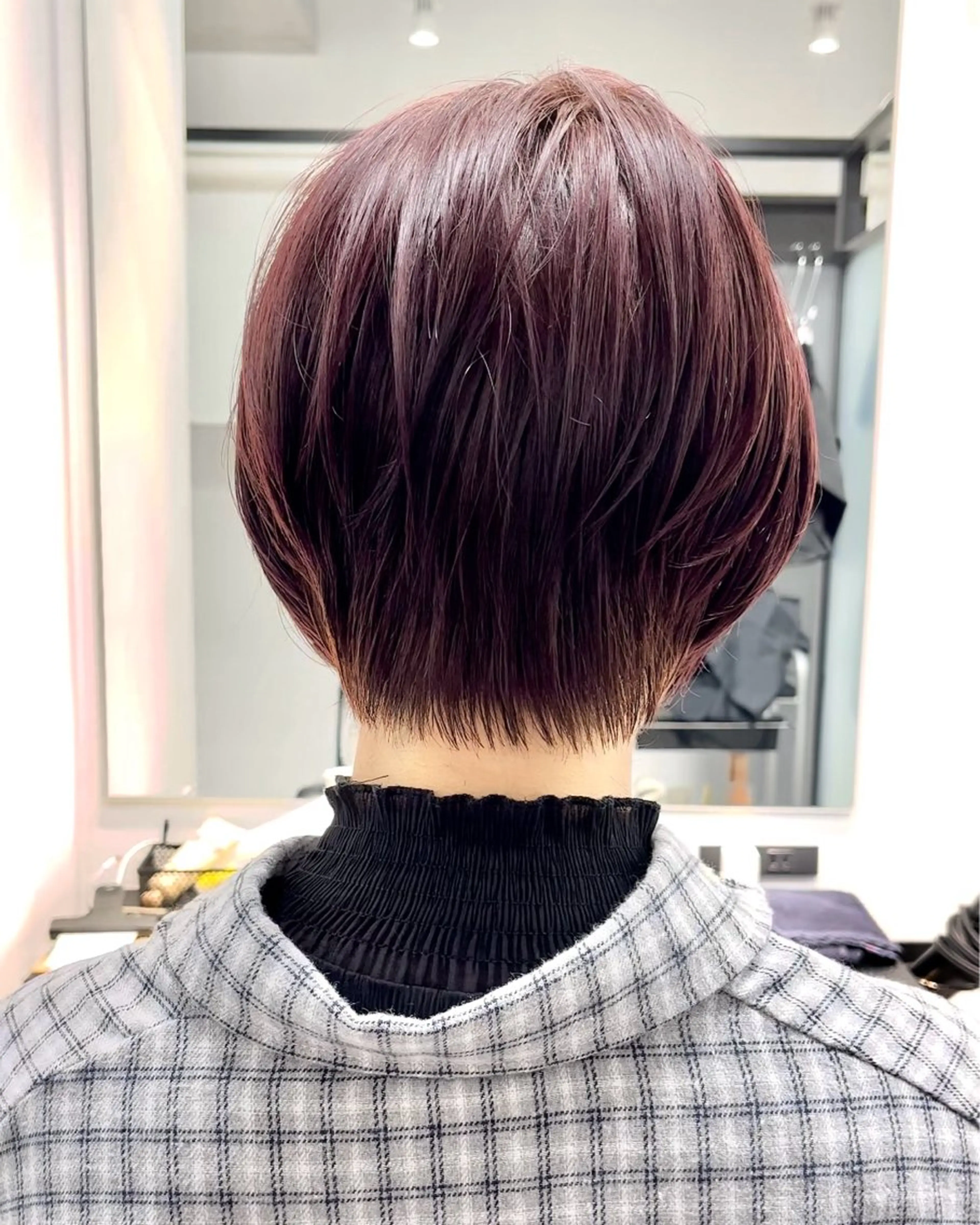ショート カラー ショートヘア カット ヘアカラー SALOWIN 横浜 8F所属・ショートヘア、ボブ こやさん　コヤマのヘアスタイル