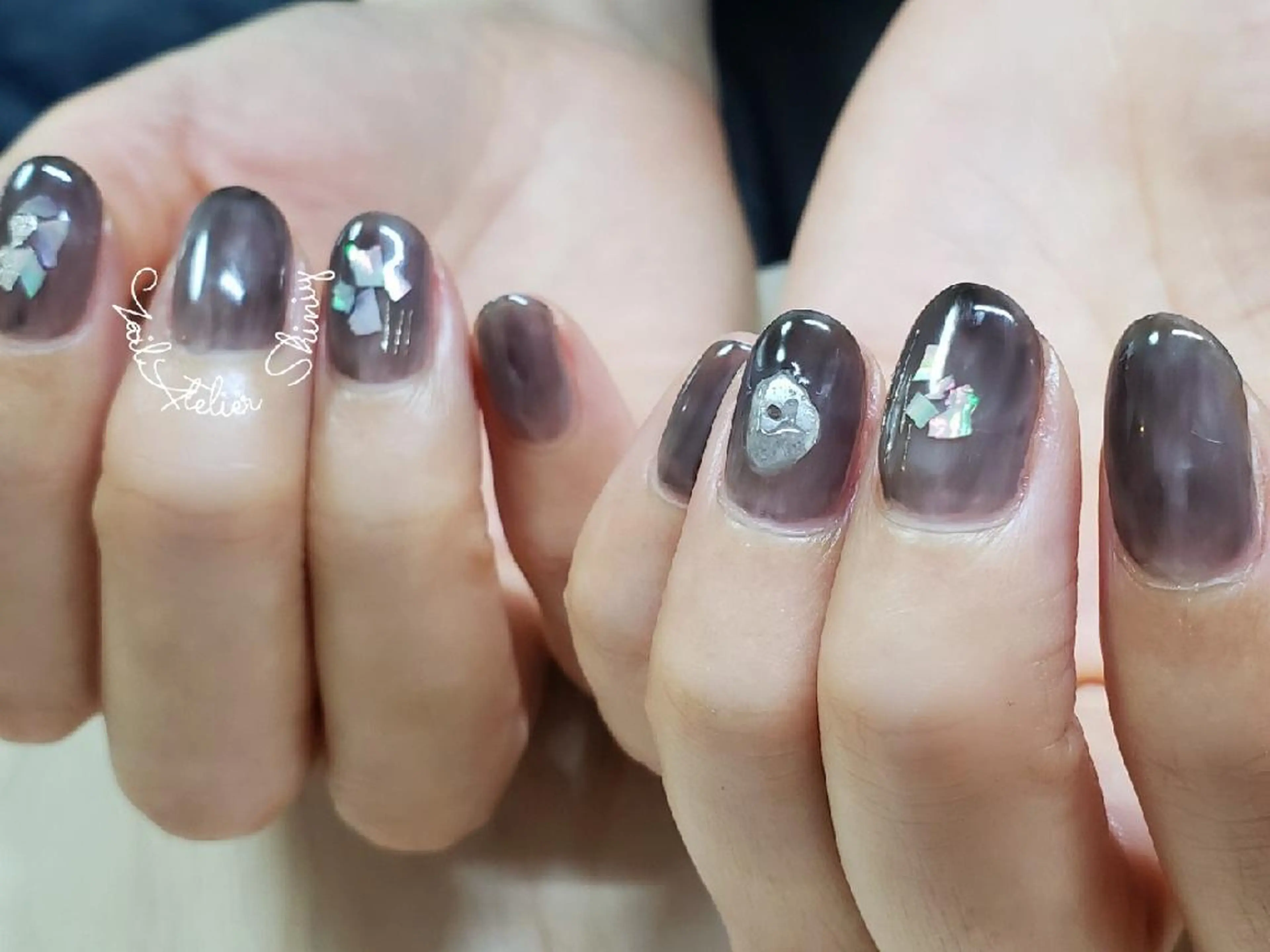 ネイル ボルドー ニュアンスネイル ネイル＆脱毛サロン マキのネイルデザイン