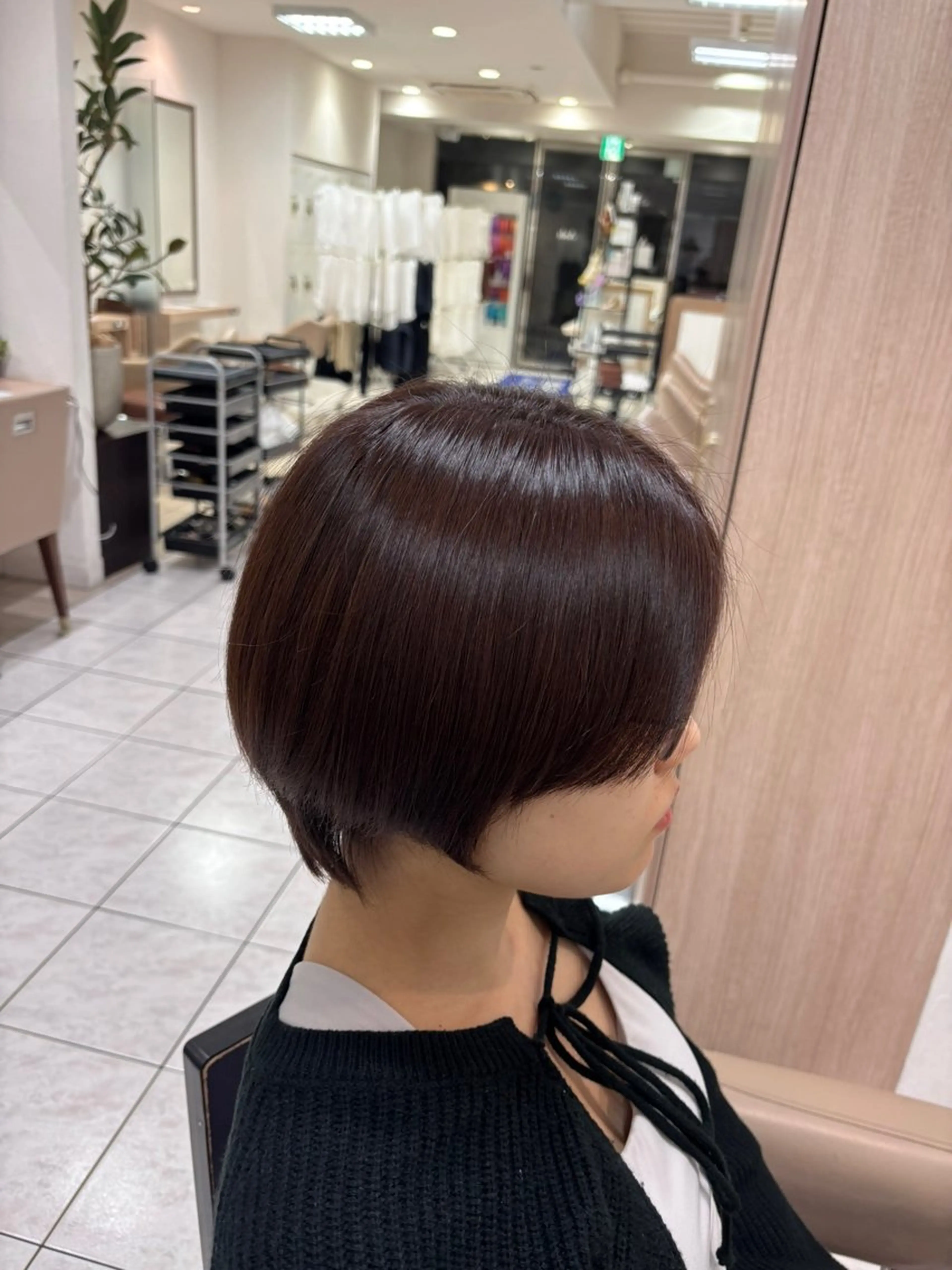 ショート カラー 🍒Ash国立 阿部妃南🍒のヘアスタイル