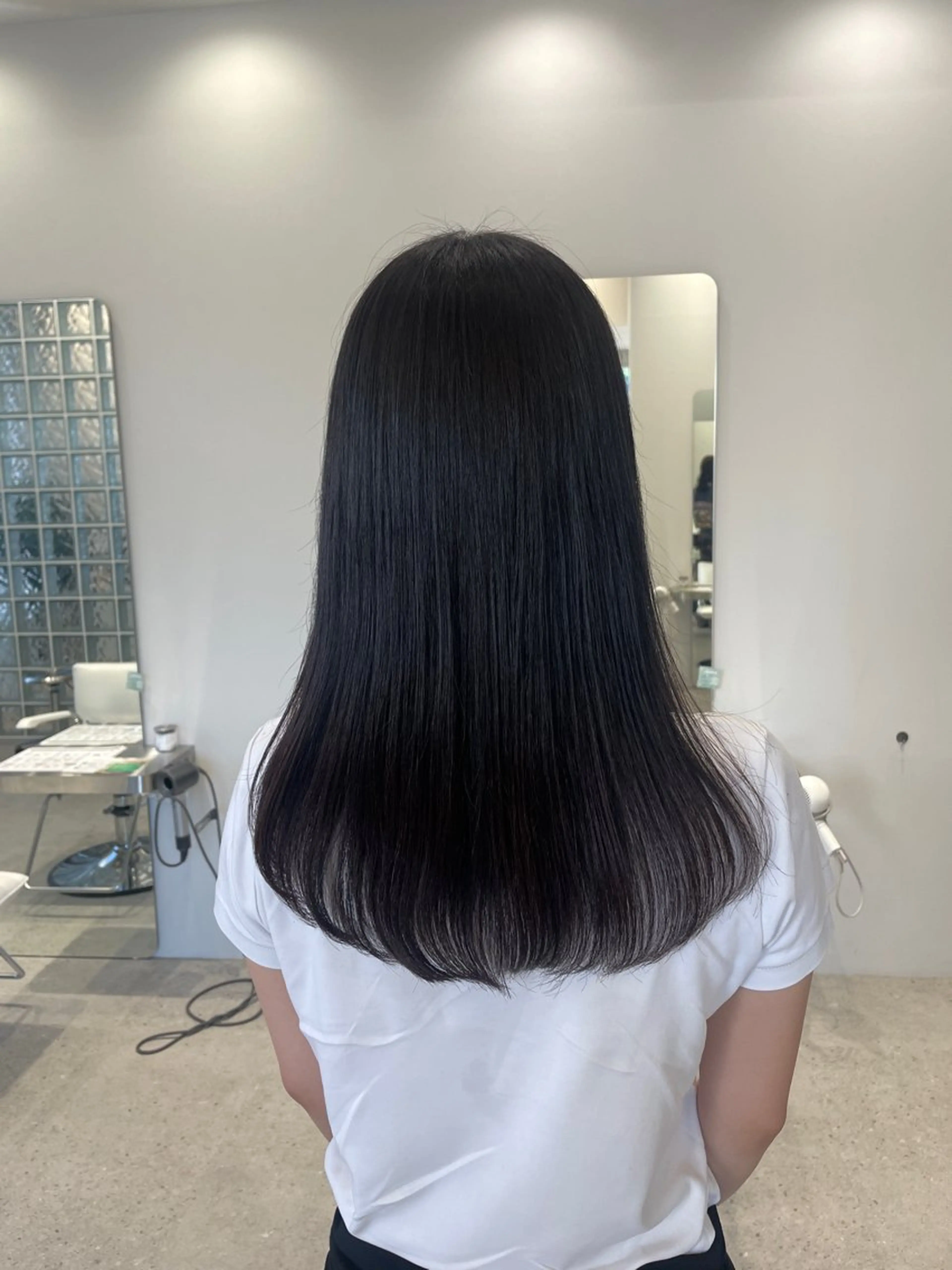 セミロング カット Lyuck所属・艶カラー ⋆✦ HIROMIのヘアスタイル