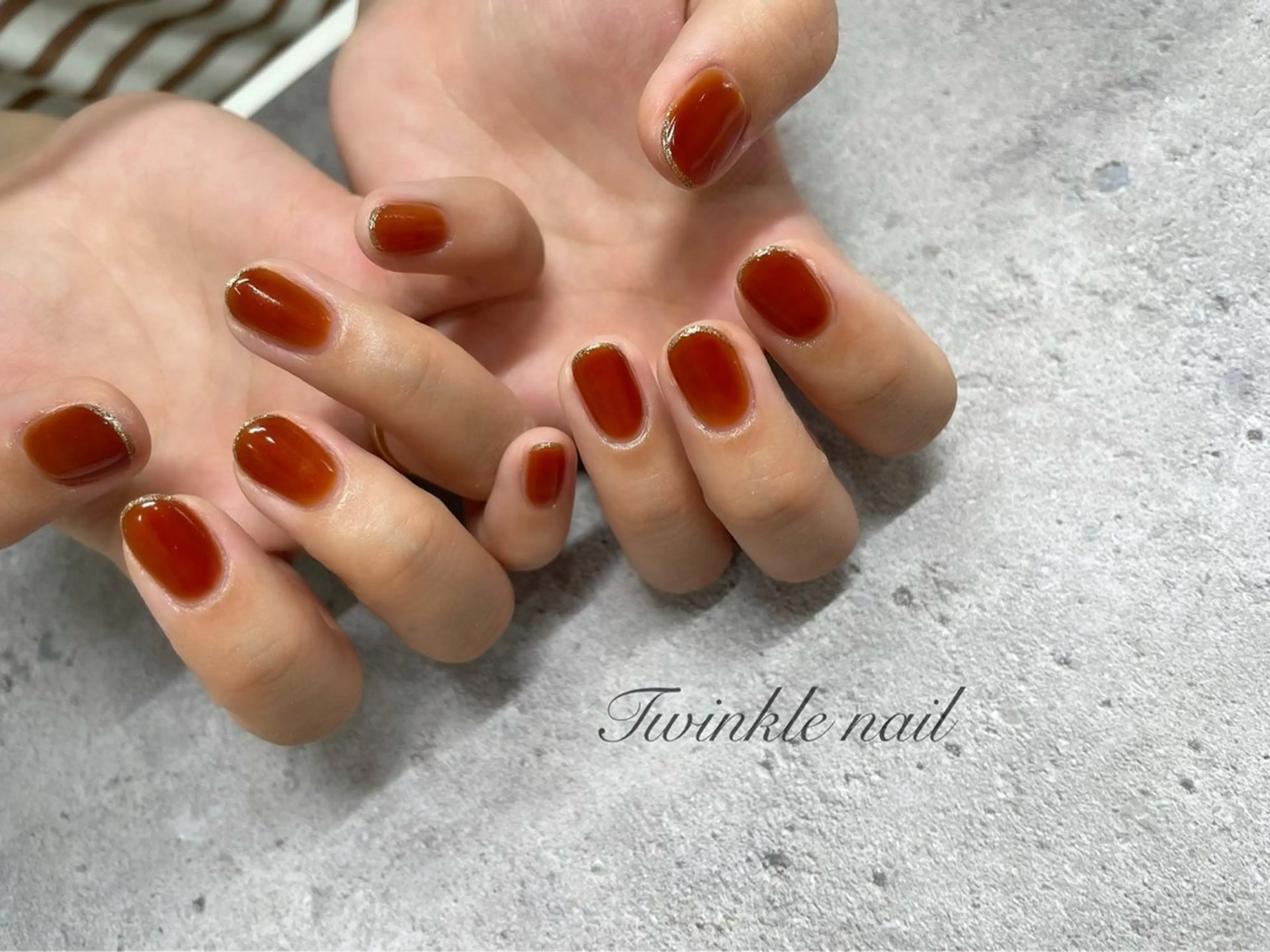 ❥❥スキニーフレンチネイル🕊️𓂃 𓈒𓏸先端はラメライン♪の写真