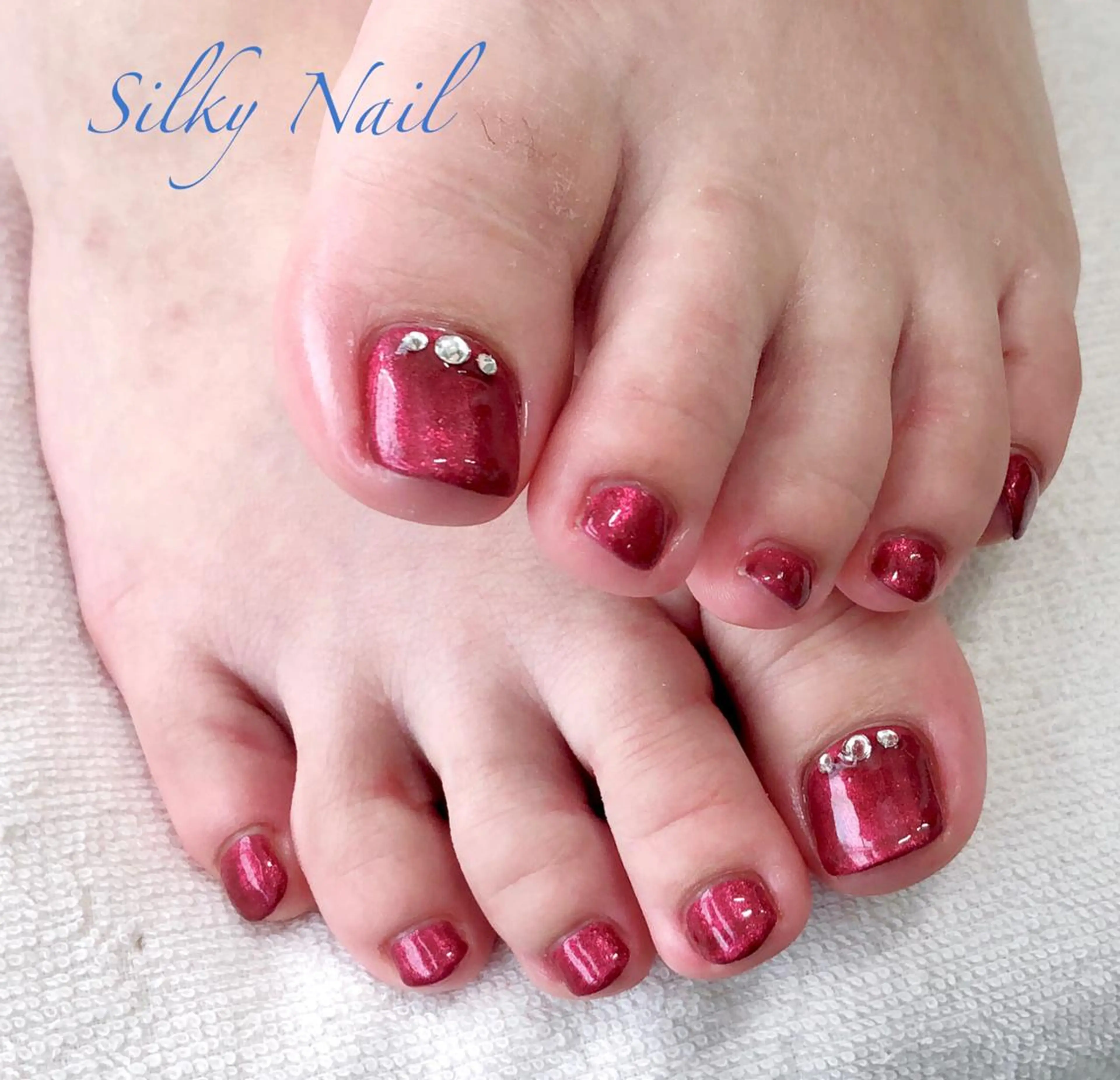 ネイル Silky_nail Sの眉毛・アイブロウイメージ