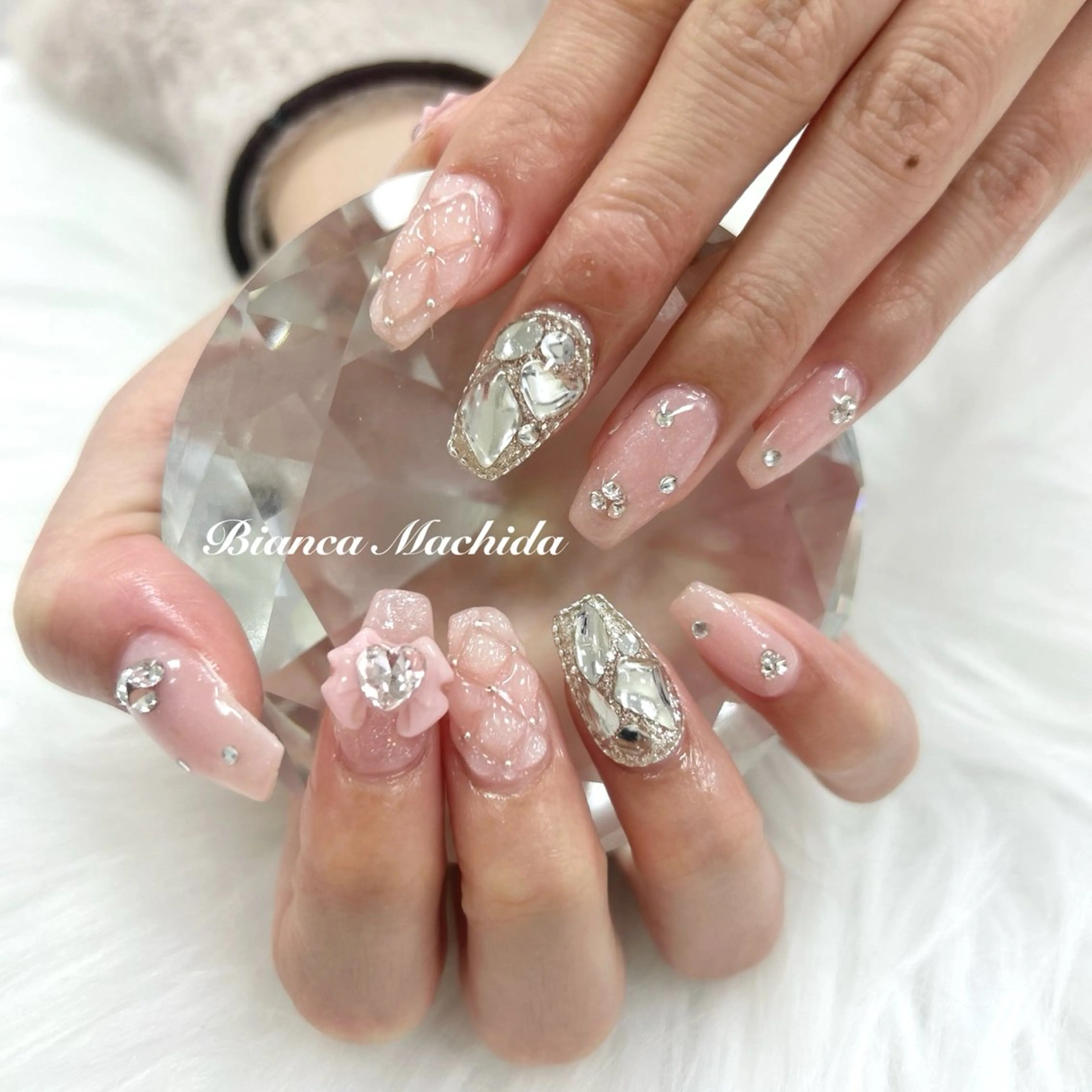 ネイル ハンドネイル ハンドケア Bianca 🪽 Nakajimaのネイルデザイン