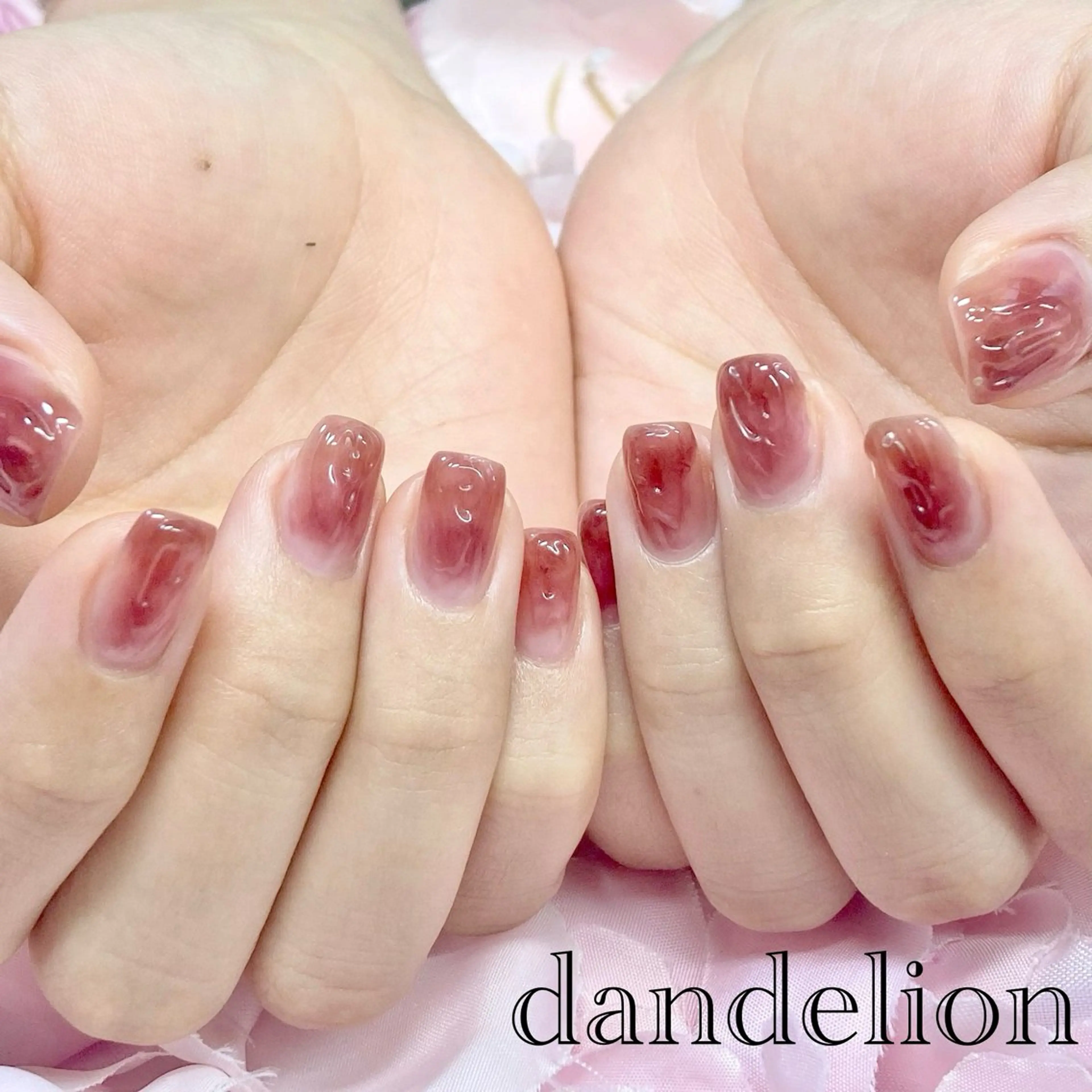 ネイル ハンドネイル ハンドケア dandelion ダンデライオンのネイルデザイン