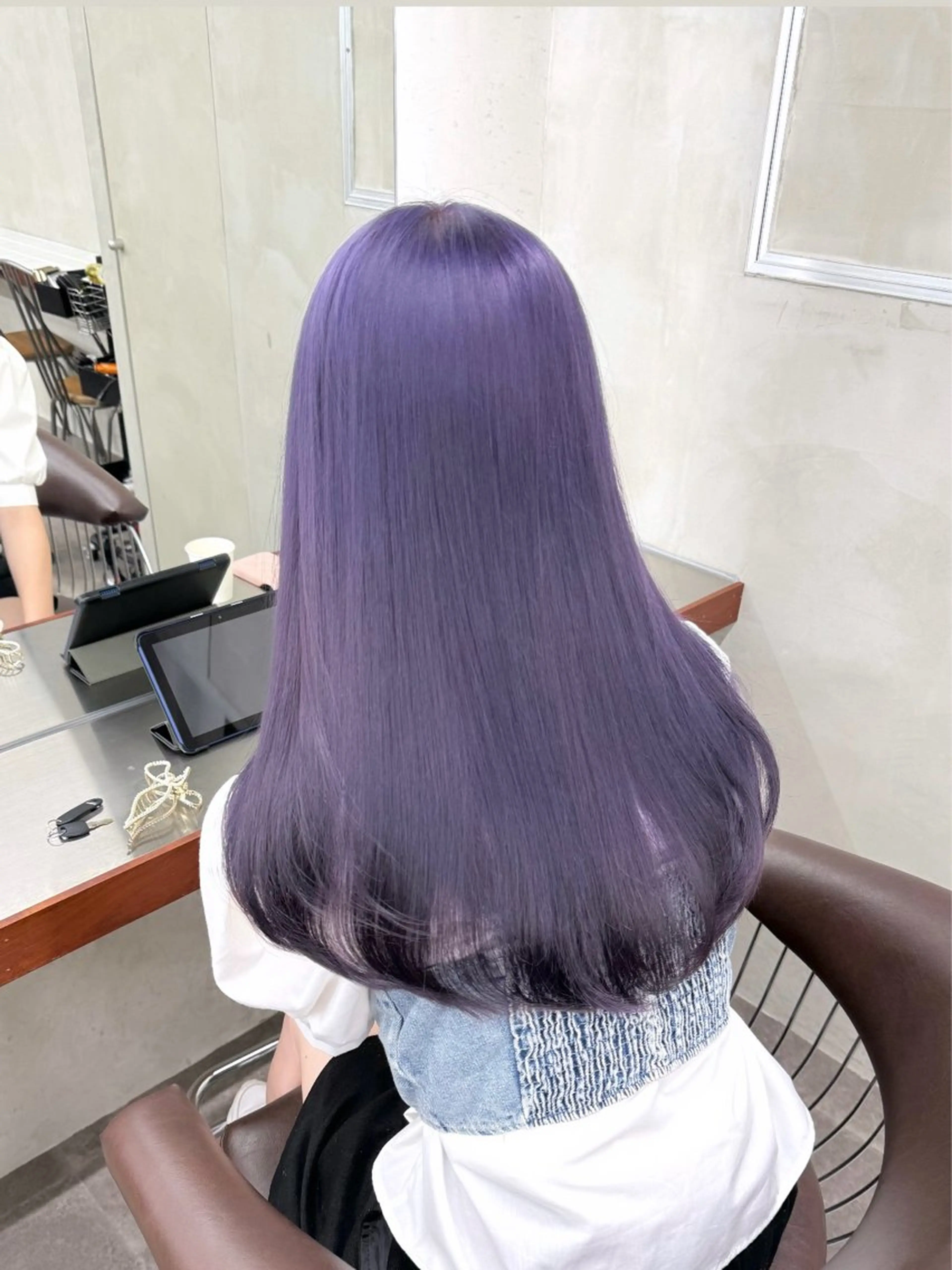 ロング カラー アッシュ ベージュカラー ブリーチ ブロンド ブラウンカラー カット ヘアカラー トリートメント nico TOKYO 渋谷所属・ブリーチ ハイトーン 特化🌈フジタハルキのヘアスタイル