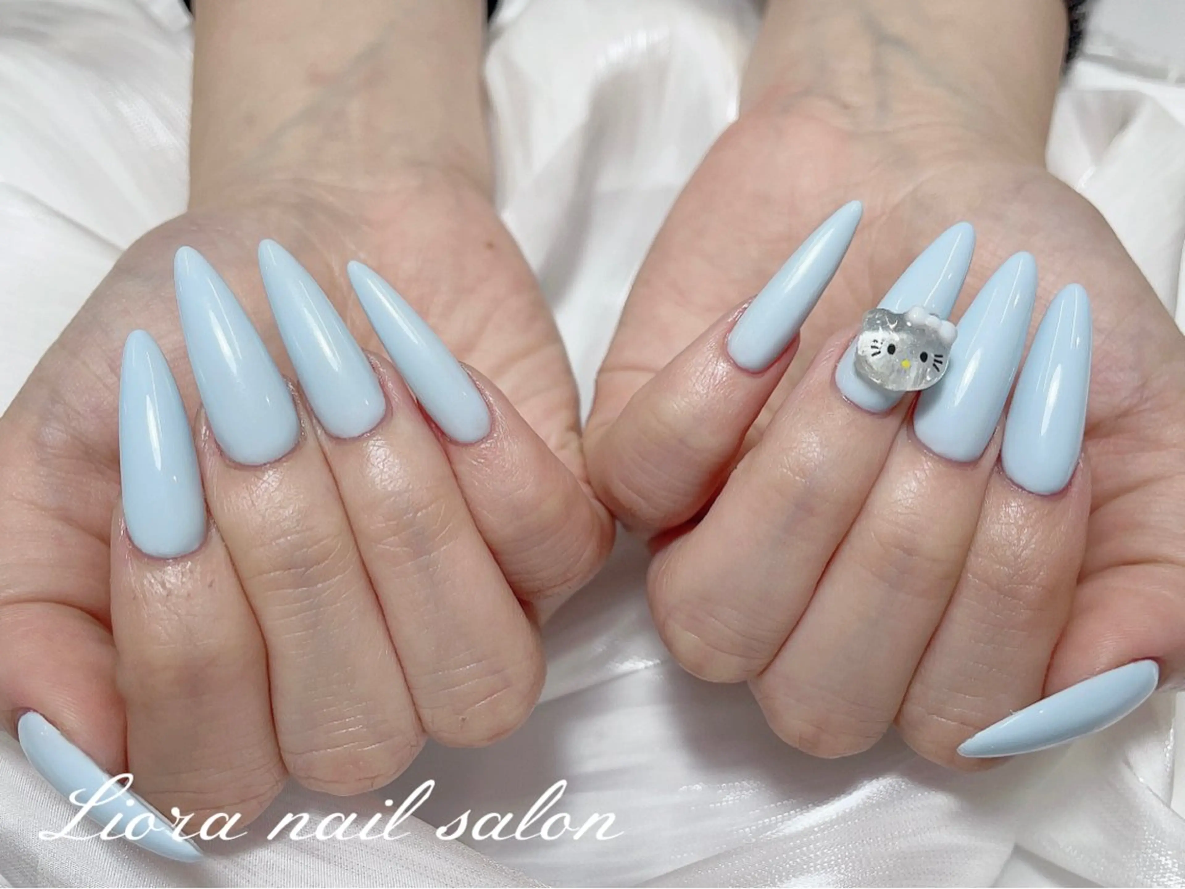 ネイル チークネイル フットネイル フレンチネイル ジェルネイル ガーリー ハンドネイル Liora ネイルサロン所属・Liora nail salonのネイルデザイン