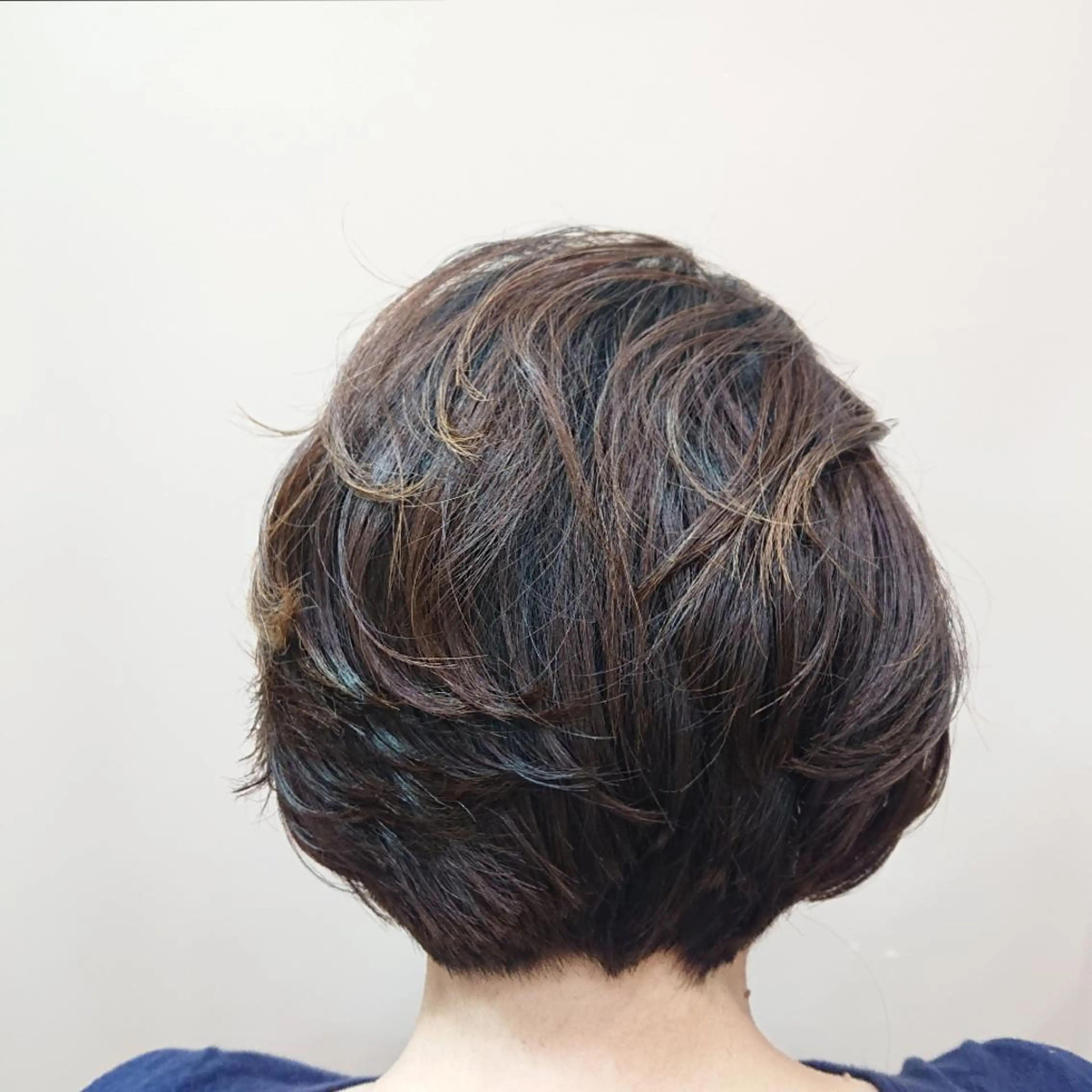ショート 太田 香織のヘアスタイル