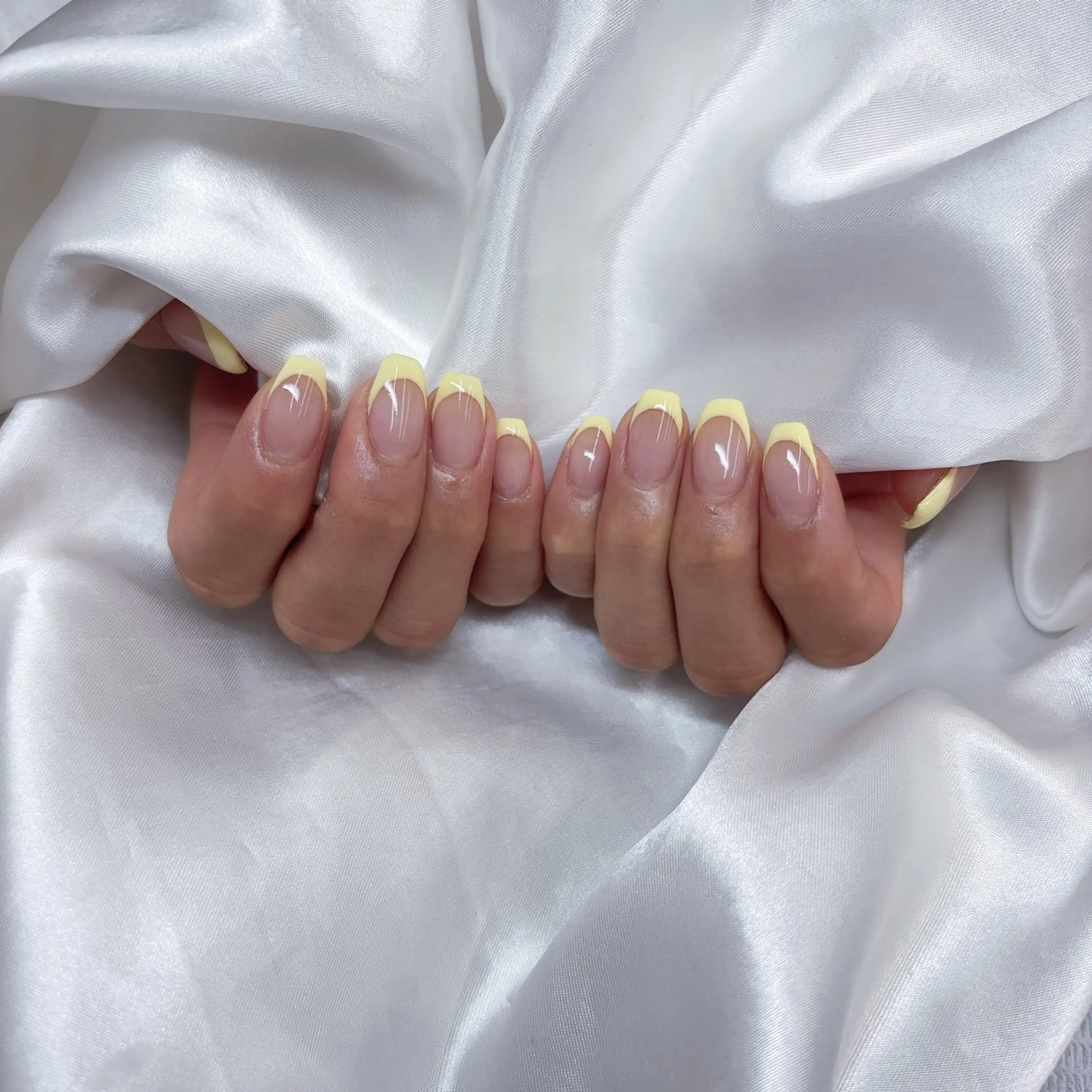 ネイル フレンチネイル ハンドネイル Lance nail Minaのネイルデザイン