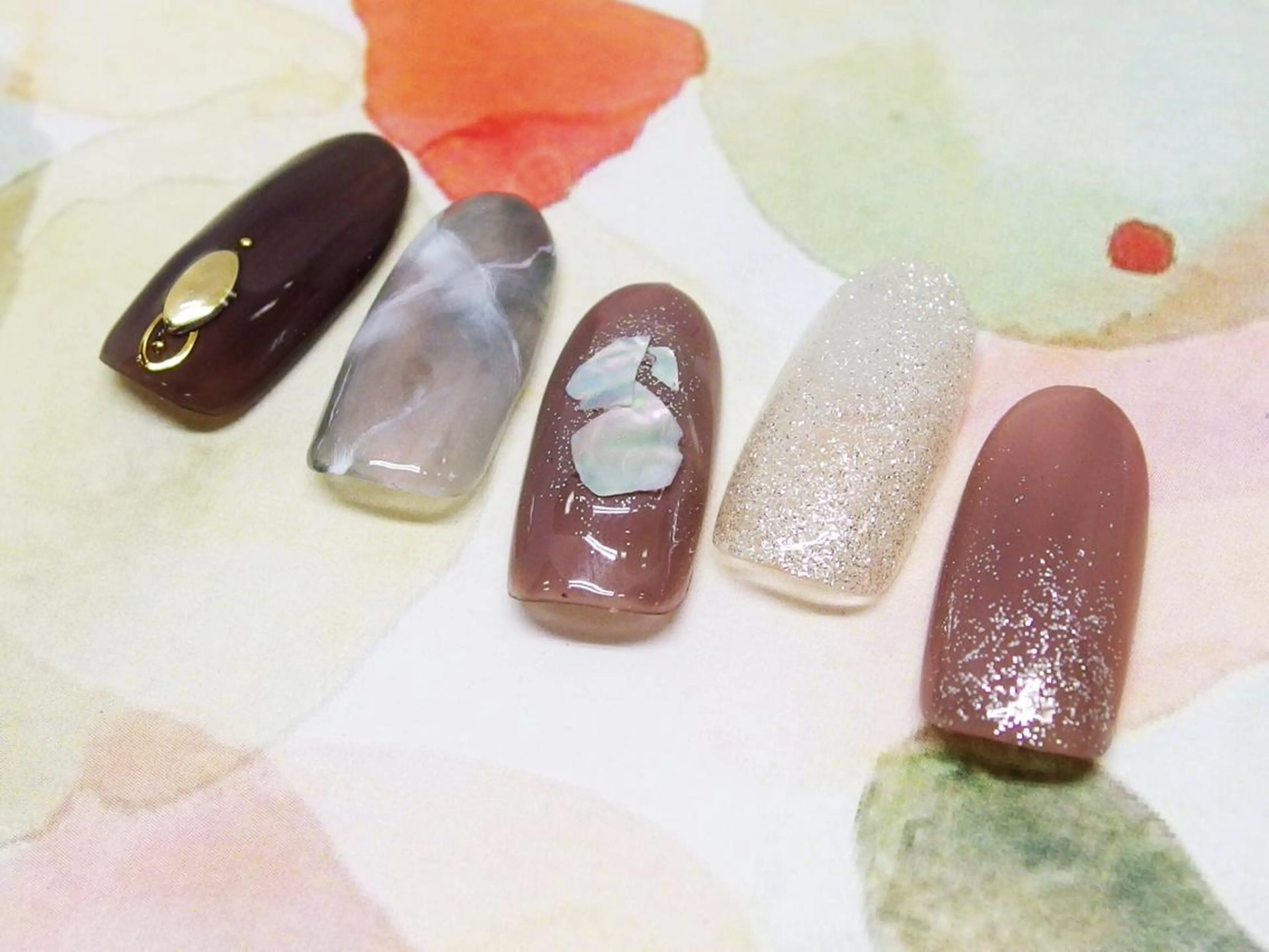 ネイル ティーエヌ 金山駅東口店のネイルデザイン