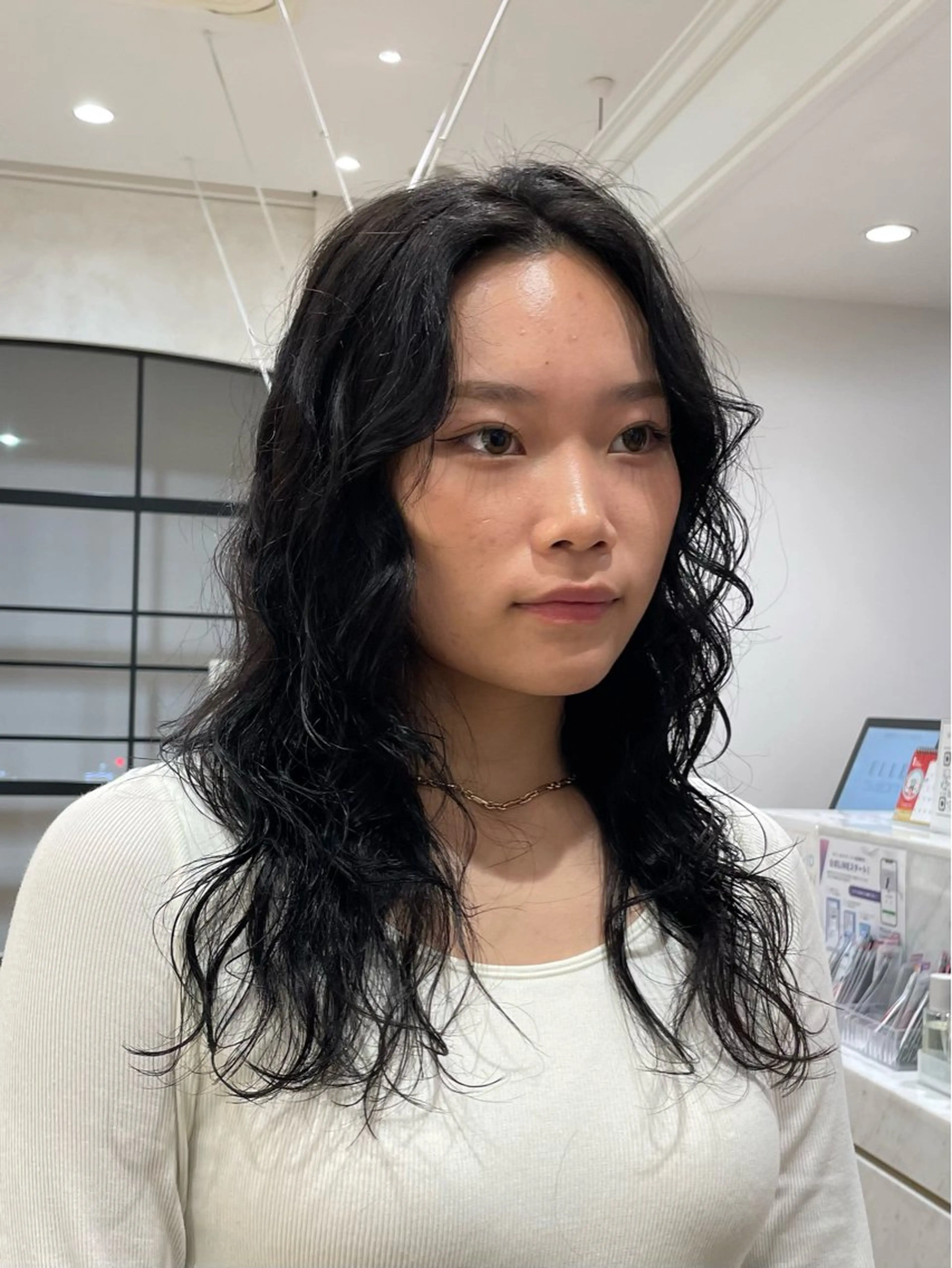 ロング パーマ カット パーマ ELLE salon サエのヘアスタイル