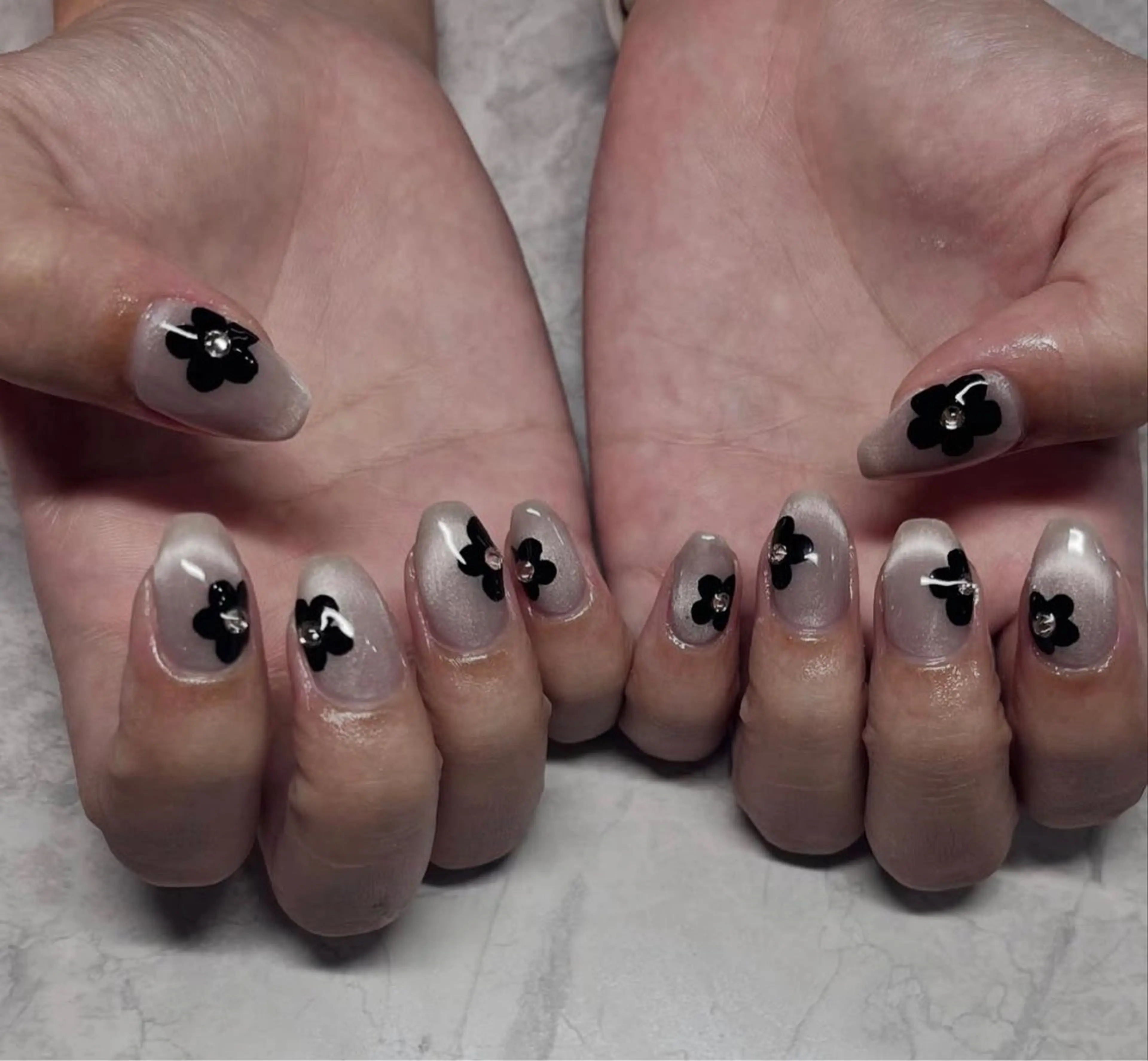 ネイル ハンドネイル Van Nail 本厚木店所属・Van Nail Salonのネイルデザイン