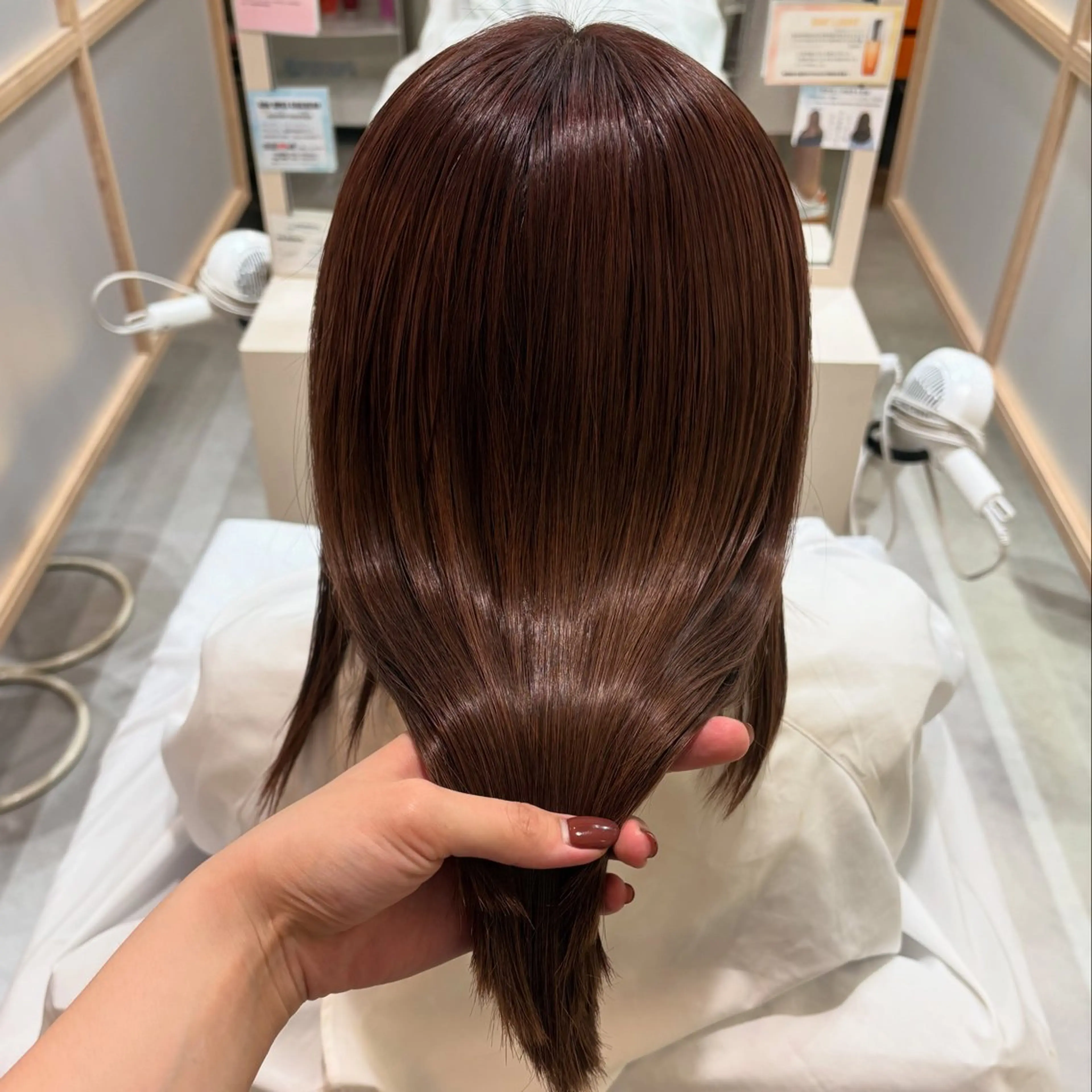 ミディアム ヘアカラー トリートメント salonLH金剛店所属・渡部 新菜のヘアスタイル