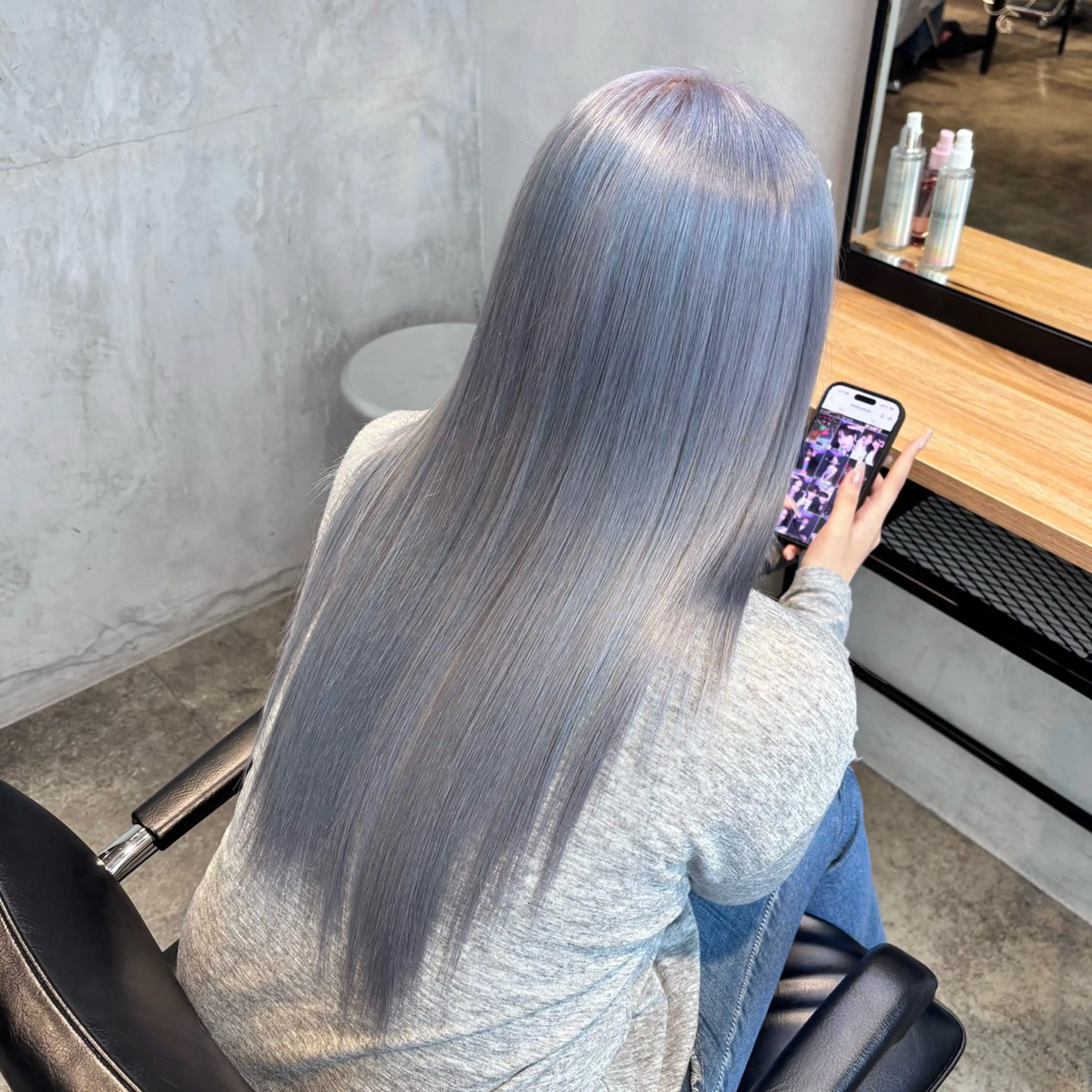 ロング カラー ヘアアレンジ 縮毛矯正 トリートメント 🥀ブリーチ× エクステ🥀あかりのヘアスタイル
