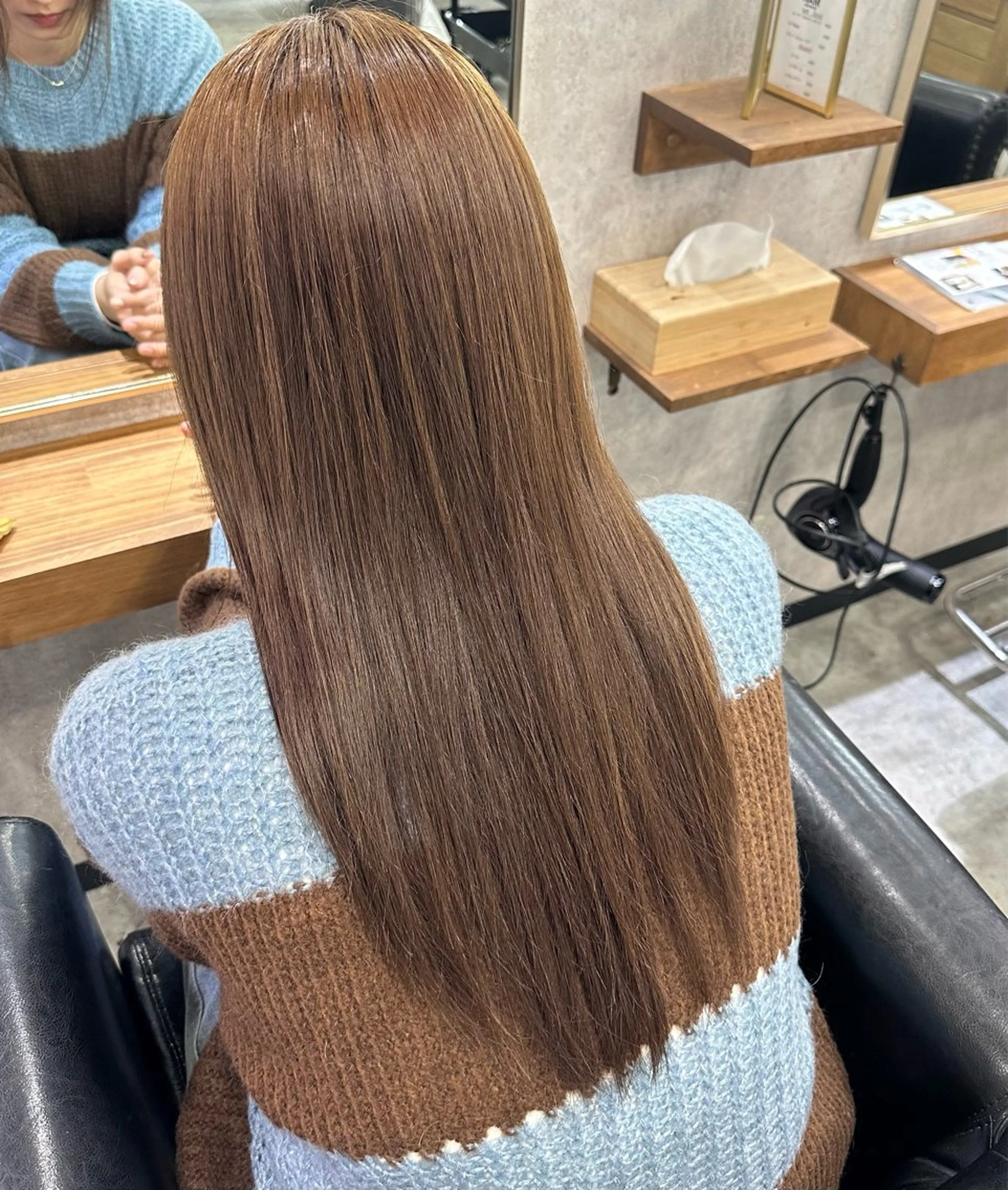 ロング カット ヘアカラー MOURI CHISATOのヘアスタイル