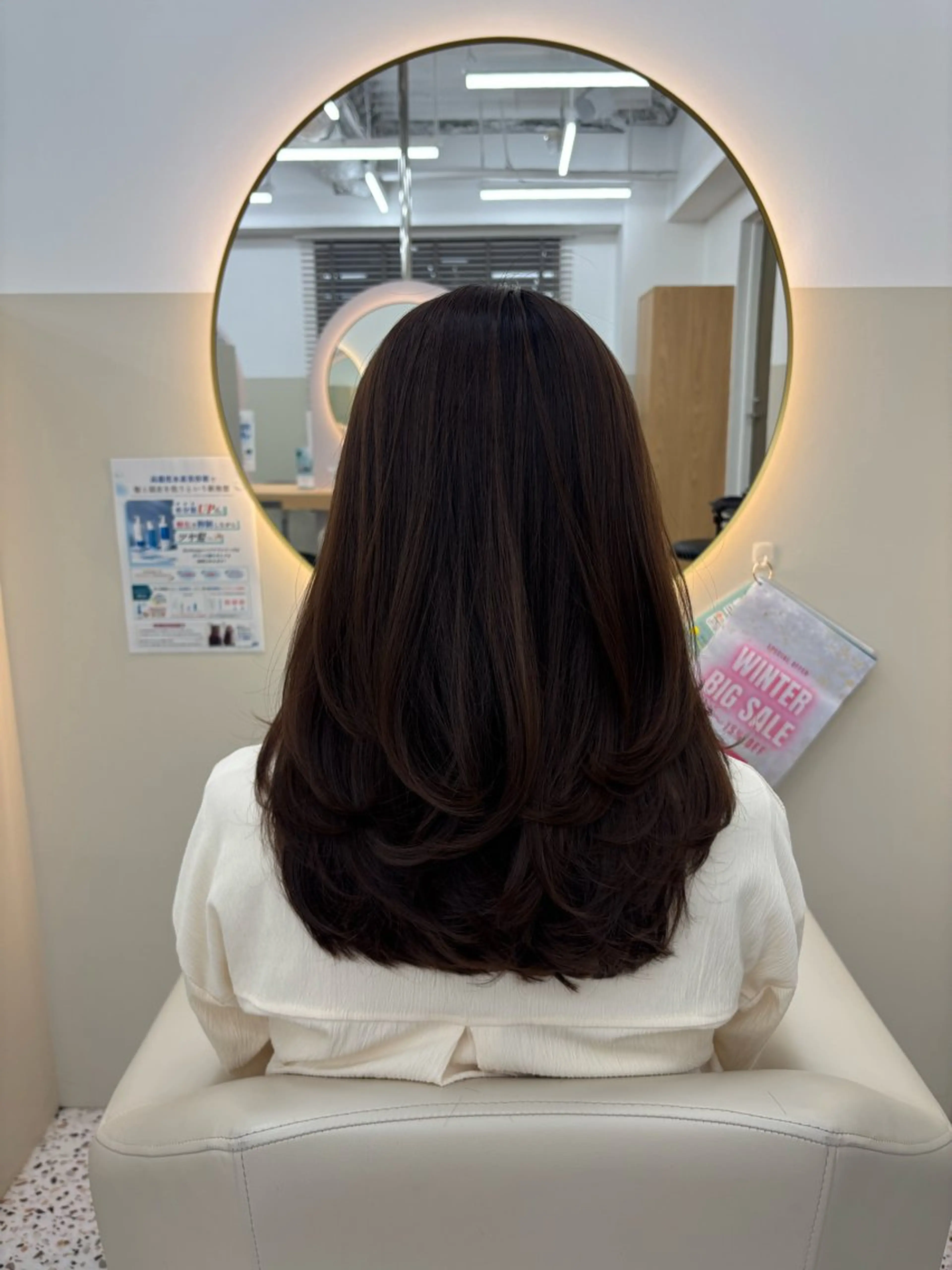 セミロング カット ヘアカラー トリートメント 篠崎 加奈のヘアスタイル