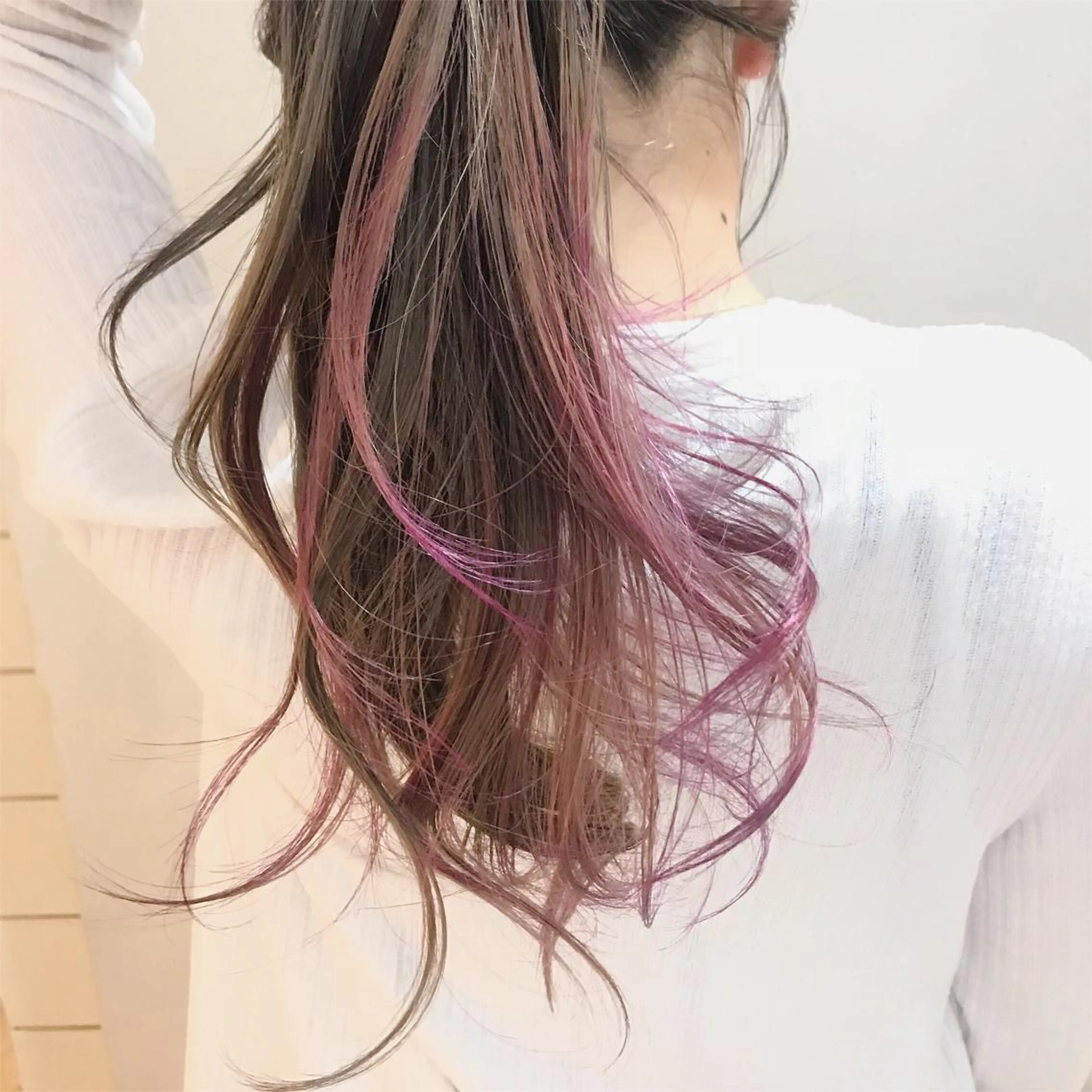 セミロング カラー yeope所属・ハイトーンカラー ブリーチ専門・天神のヘアスタイル