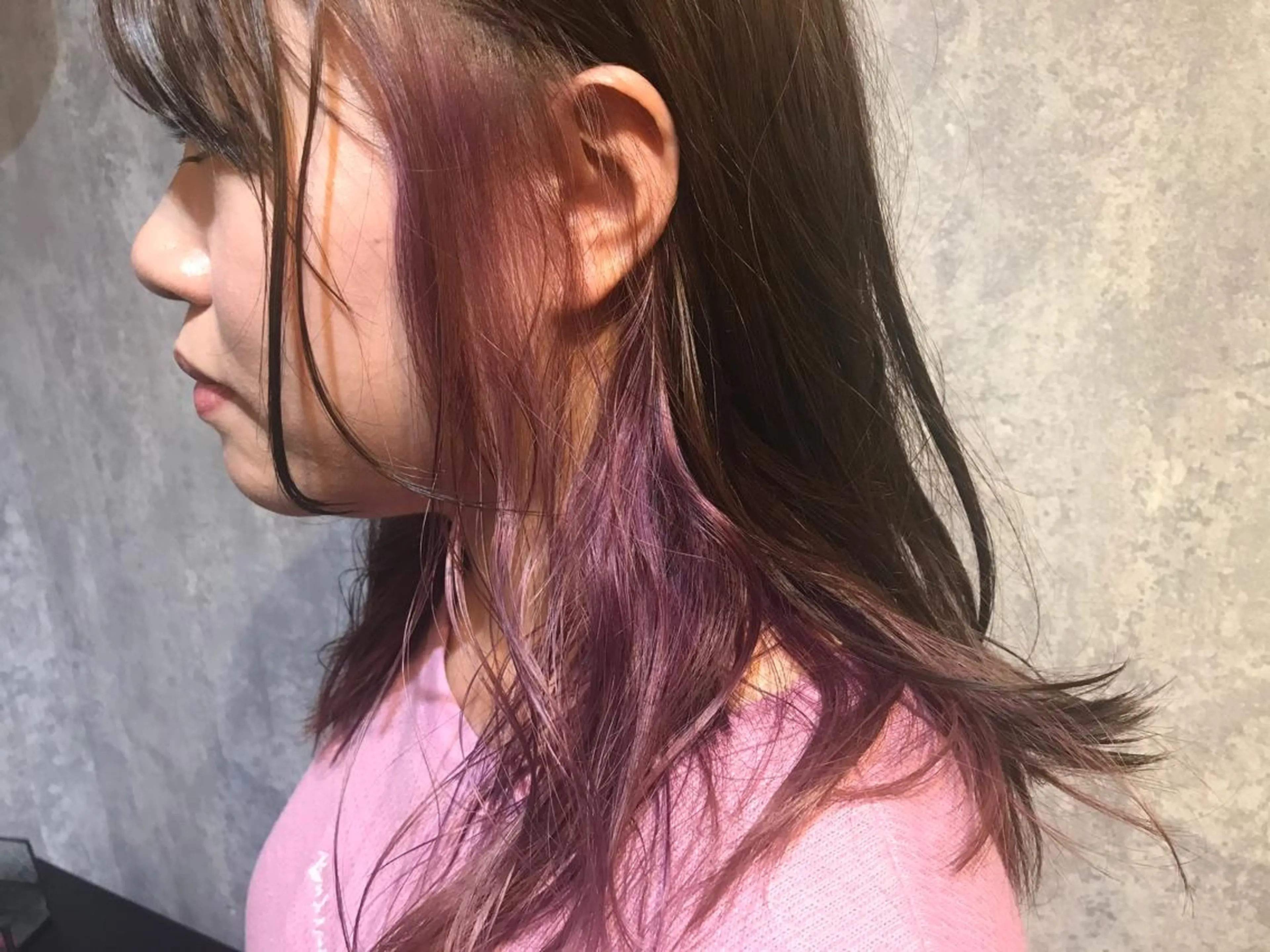 セミロング カラー アッシュ インナーカラー ラベンダーカラー ラベンダーアッシュ vato マンツーマンサロンのヘアスタイル