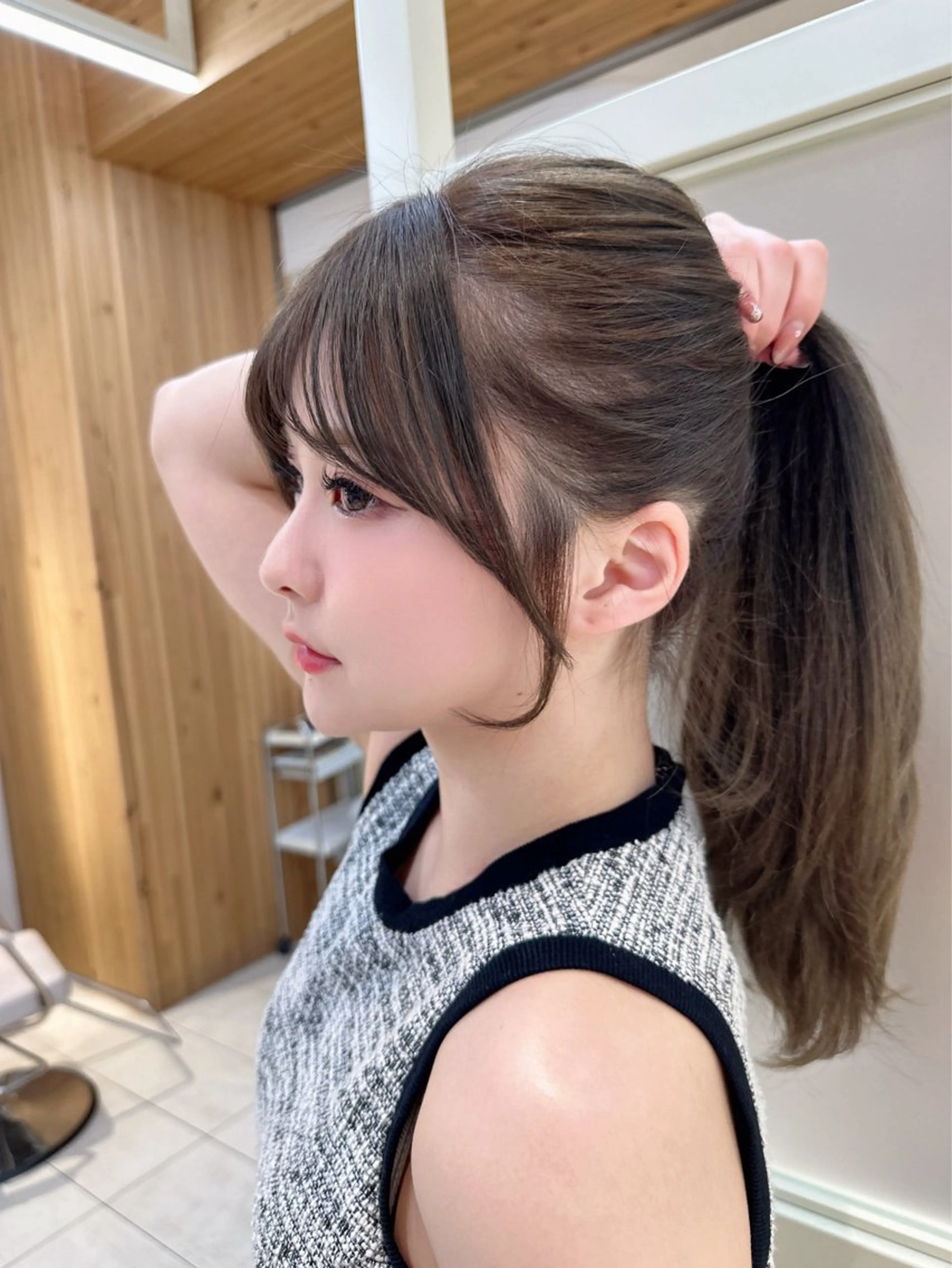 ロング oto🎀×美髪× シースルー前髪🤍のヘアスタイル
