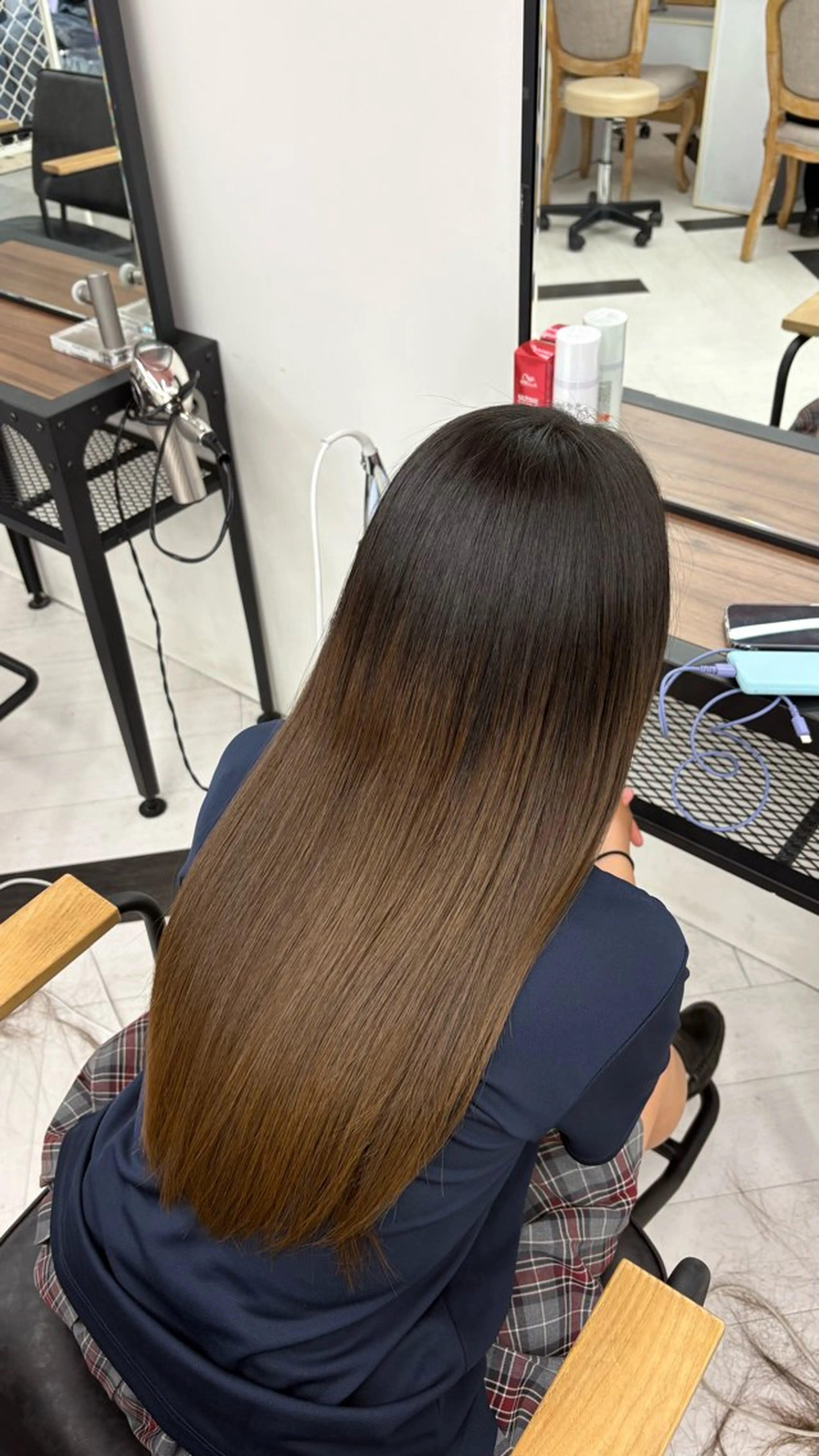 ロング カット トリートメント 似合わせカラー✩.* ハイトーン/リナのネイルデザイン