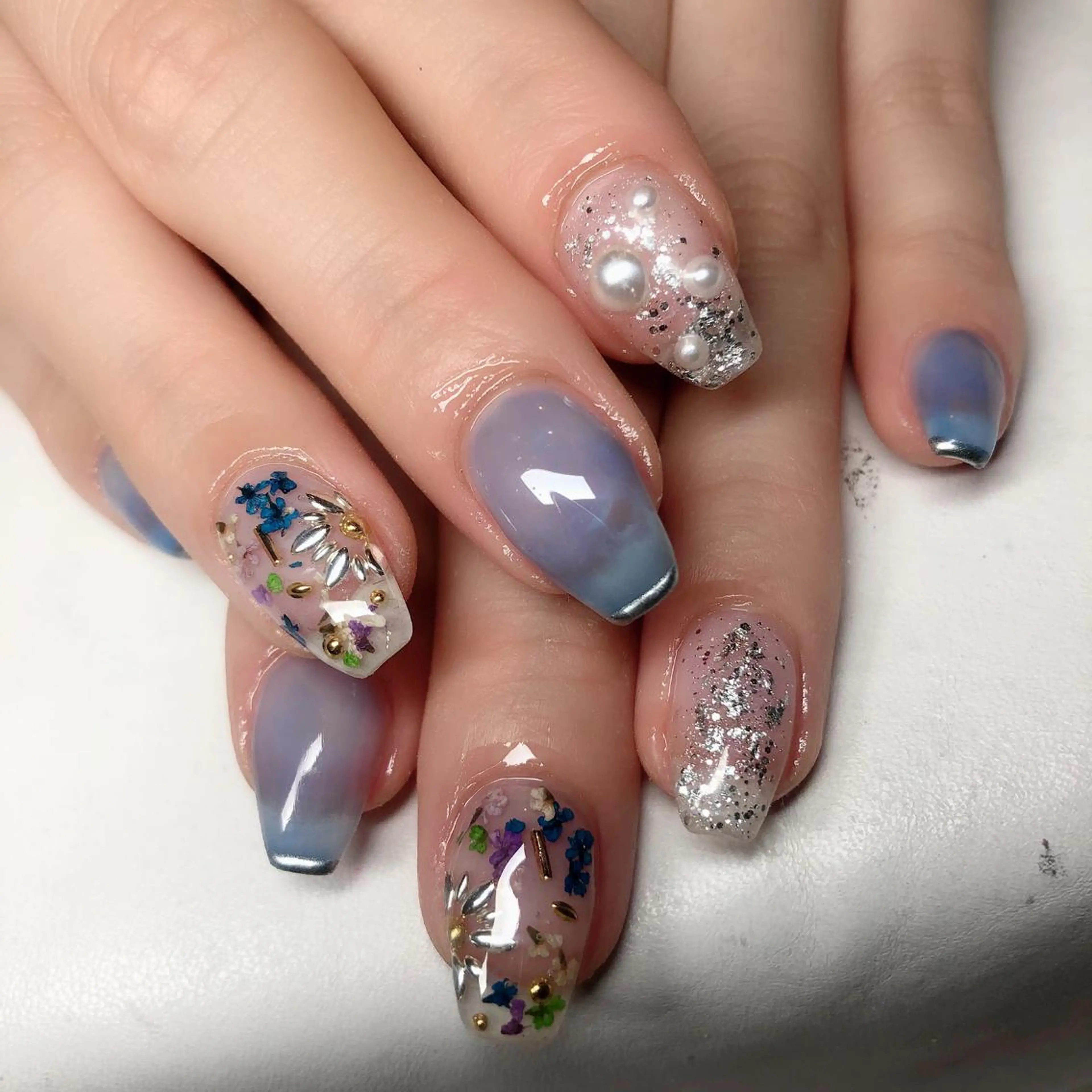 ネイル maggienail所属・Maggie Nagisaのネイルデザイン