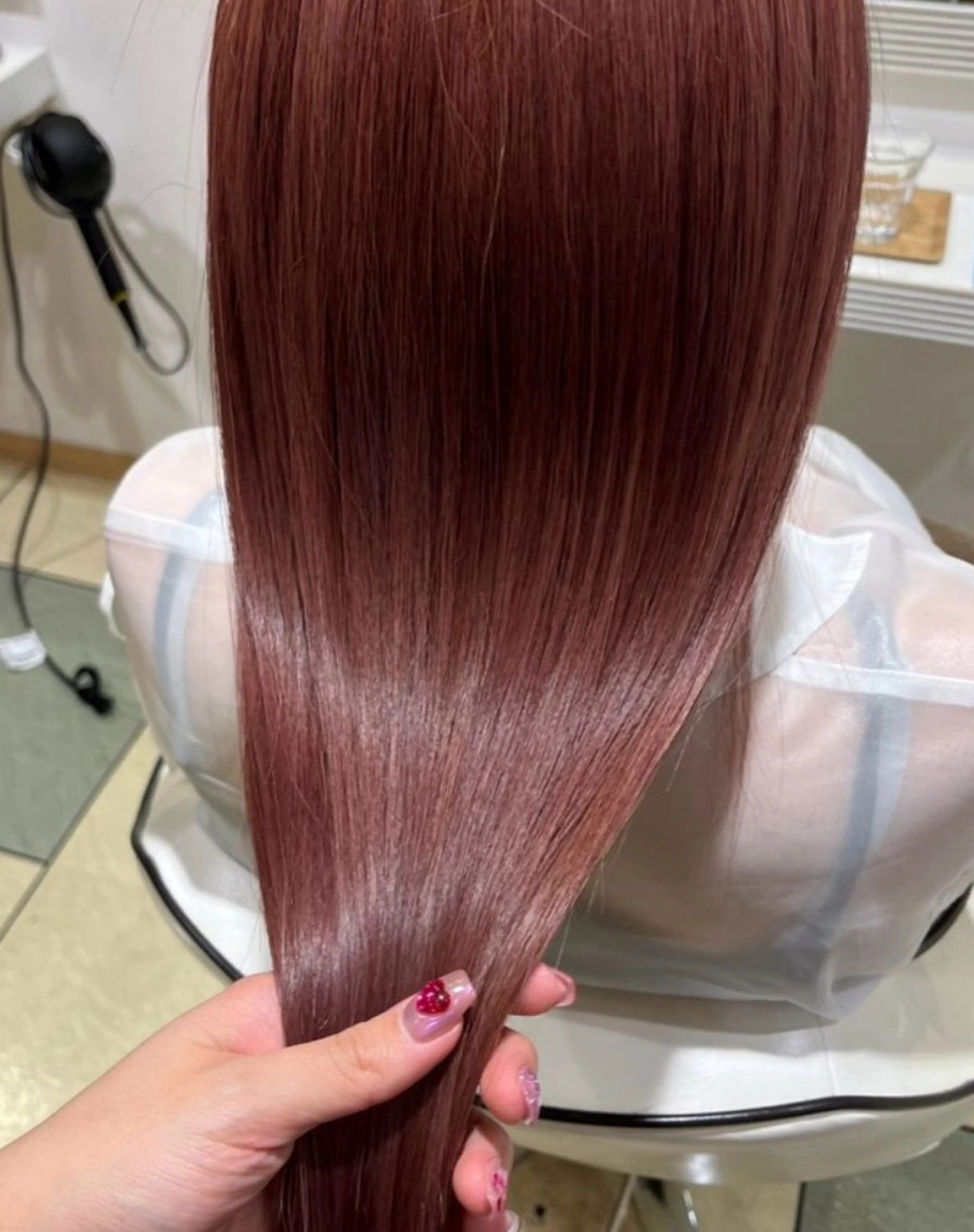 ロング カラー 髪質改善 ロング トリートメント カット ヘアカラー トリートメント 透明感カラー/ くびれヘア🌸ユウユのヘアスタイル