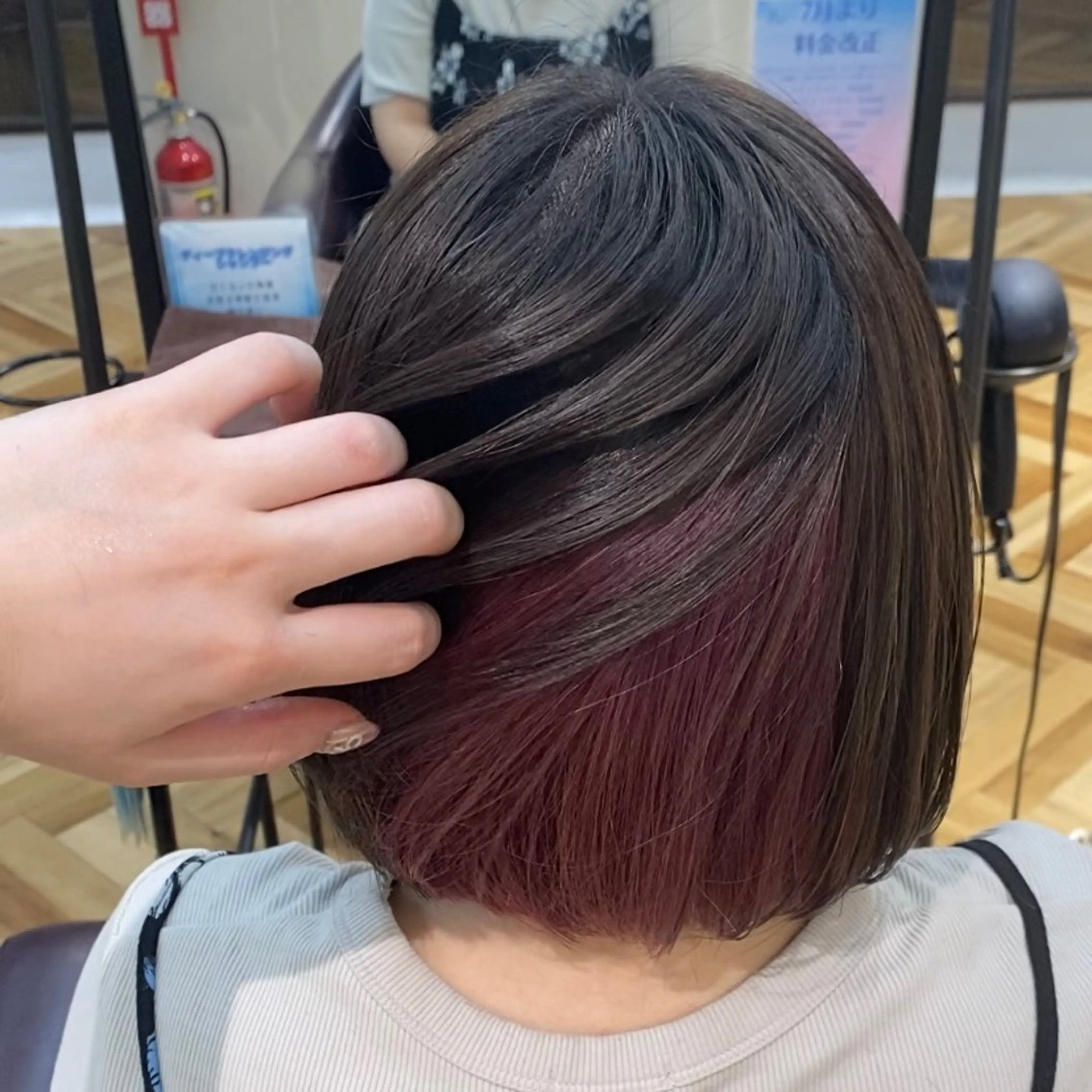 ネイル ヘアカラー 韓国ヘア AINA🐱のヘアスタイル