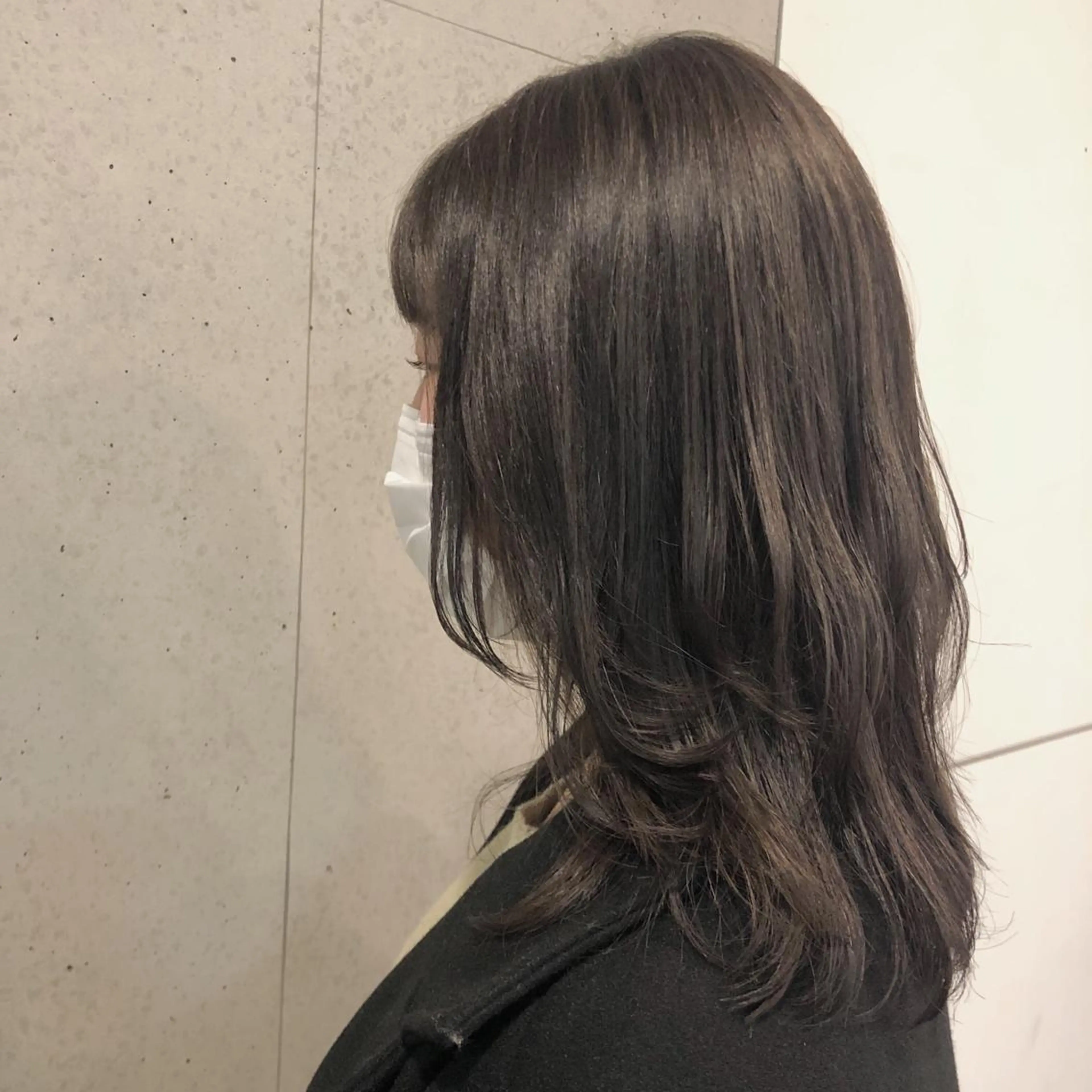 セミロング 韓国風ヘア レイヤーカット Yuueye mioの眉毛・アイブロウイメージ