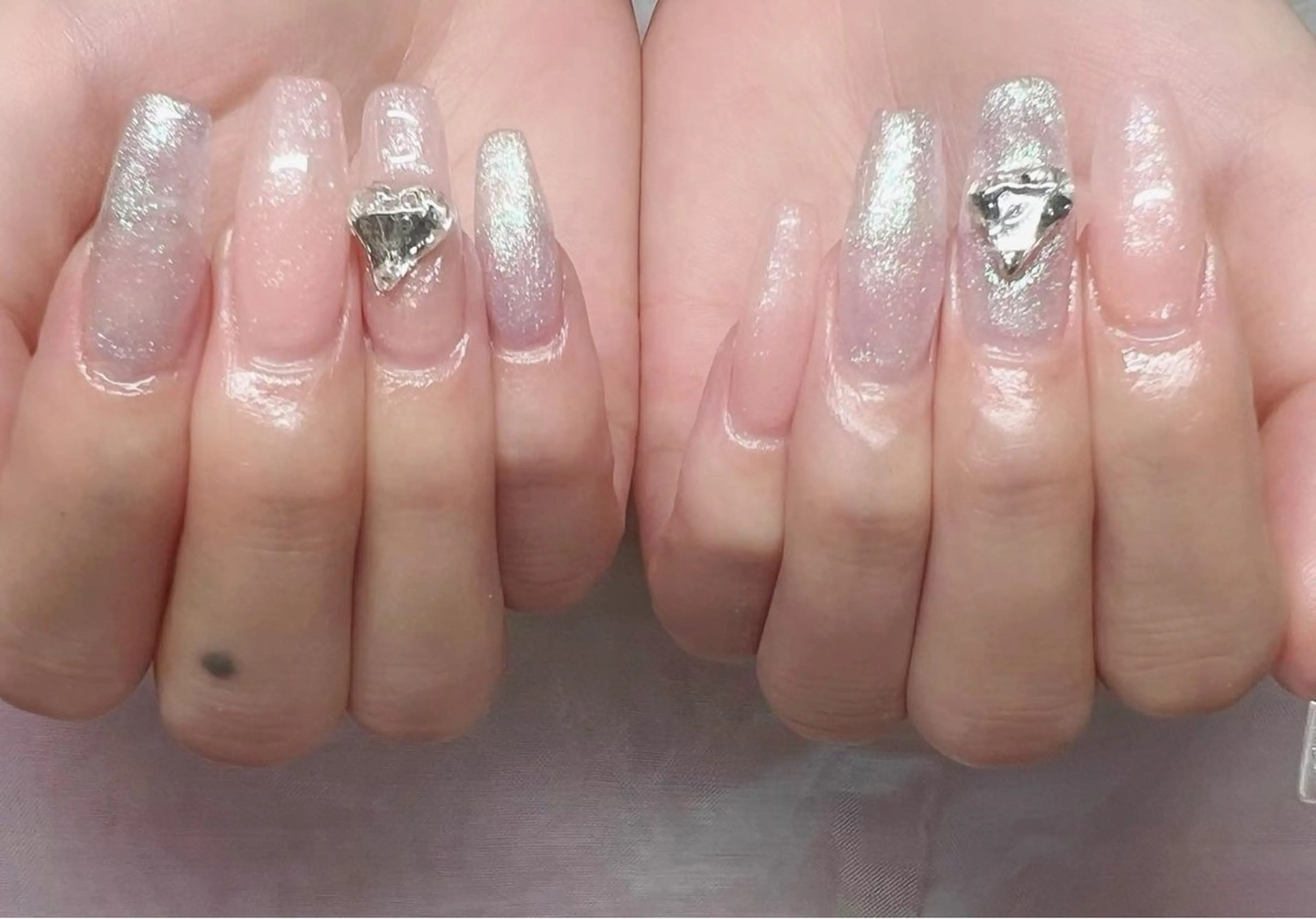 ネイル ガールネイルサロン所属・ガール　ネイルサロン 垣内　英里のネイルデザイン