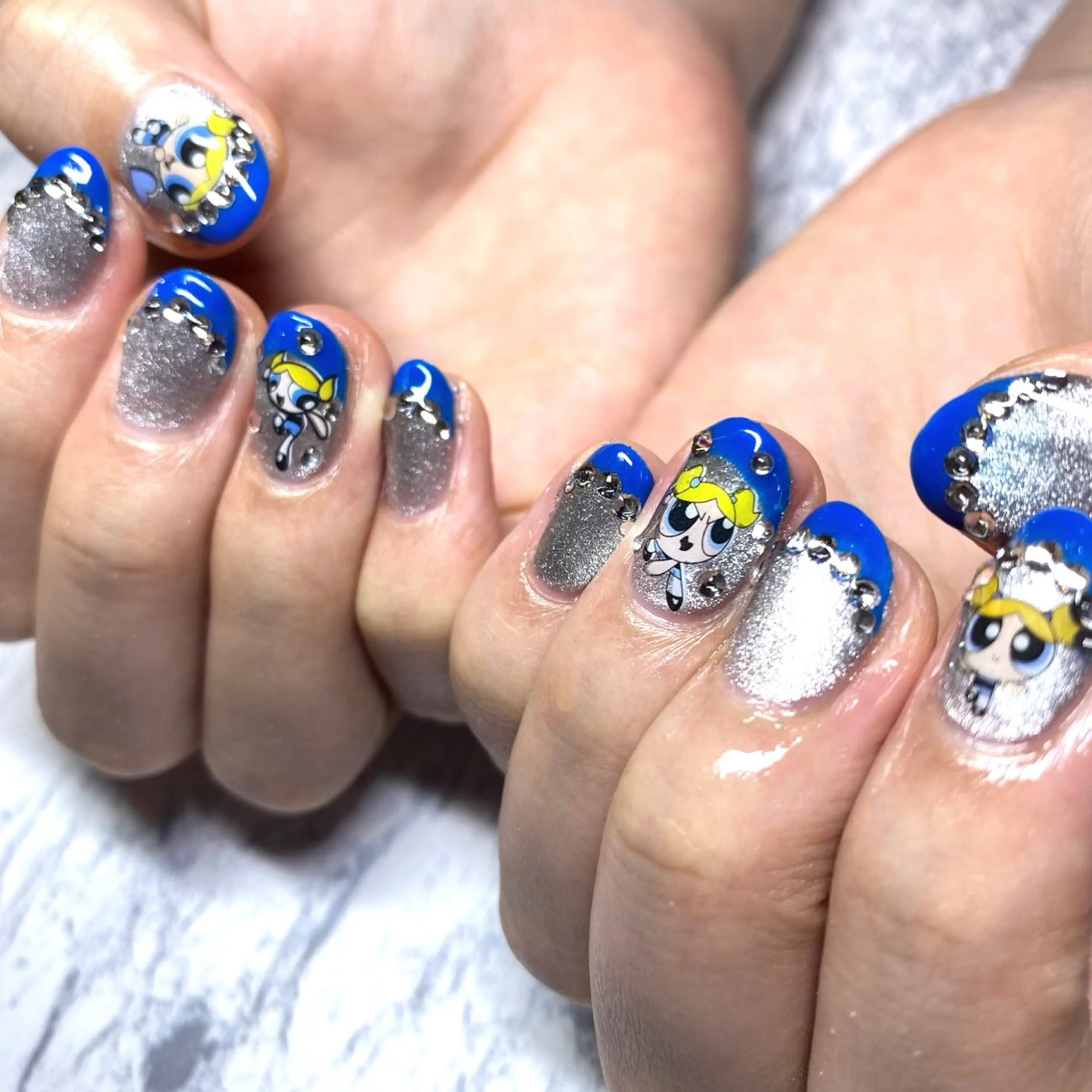 ネイル フレンチネイル Nails VINATI所属・ササキスズナ Jr.ネイリストのネイルデザイン