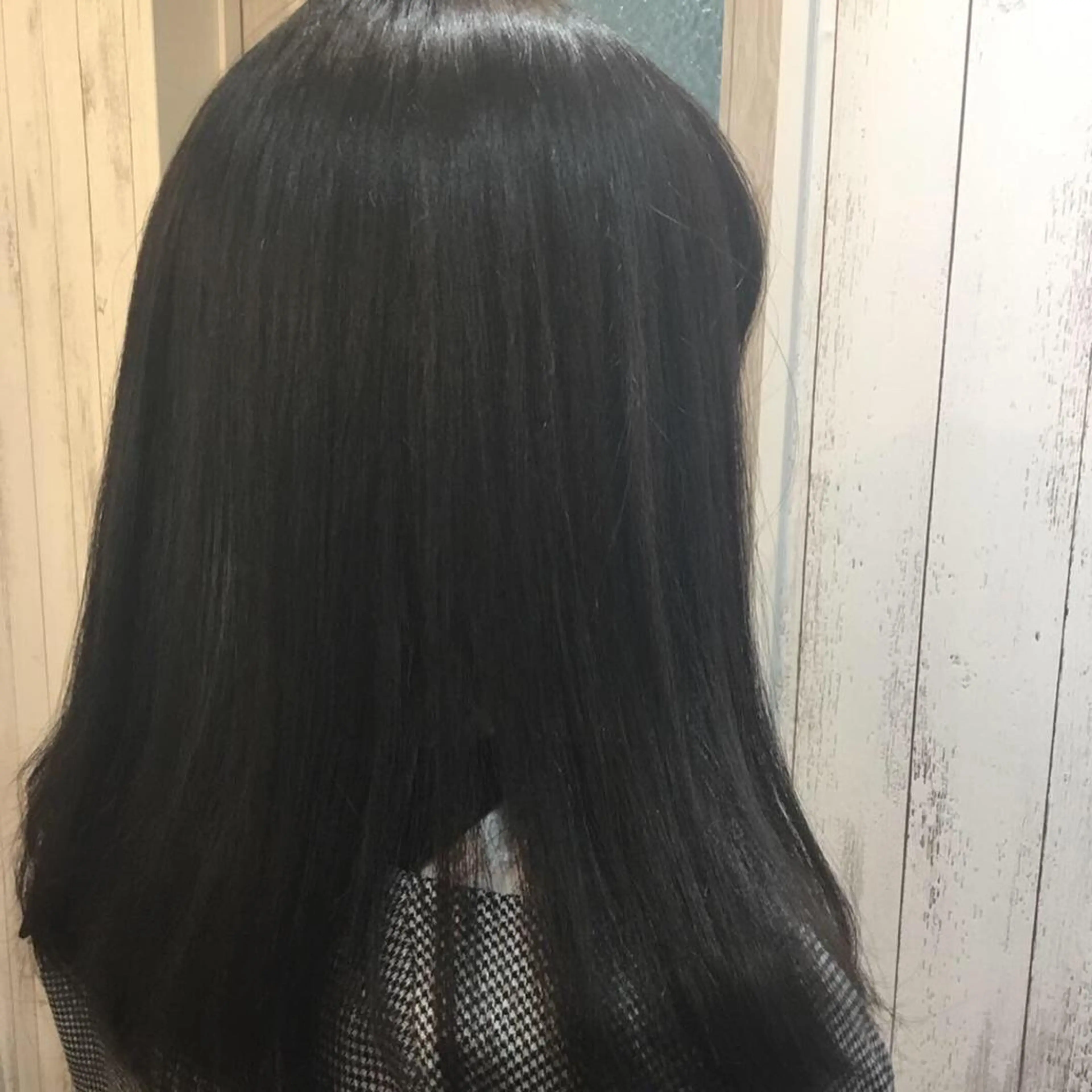 セミロング カラー パーマ embrace エンブレイスのヘアスタイル