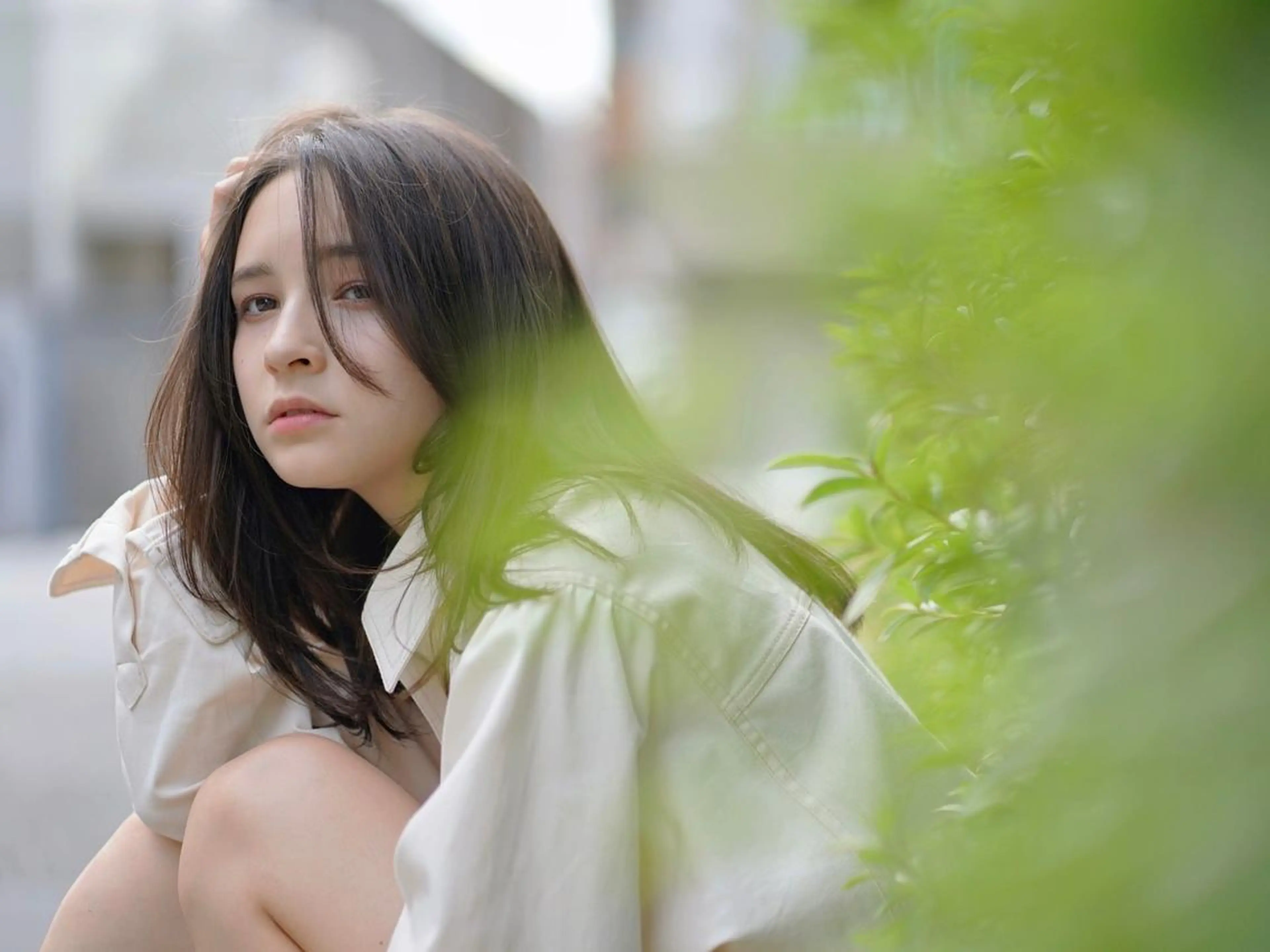 セミロング カラー パーマ ヘアアレンジ アディクシーカラー アッシュ バレイヤージュ ベージュカラー ブリーチ newi grande 横浜店のヘアスタイル