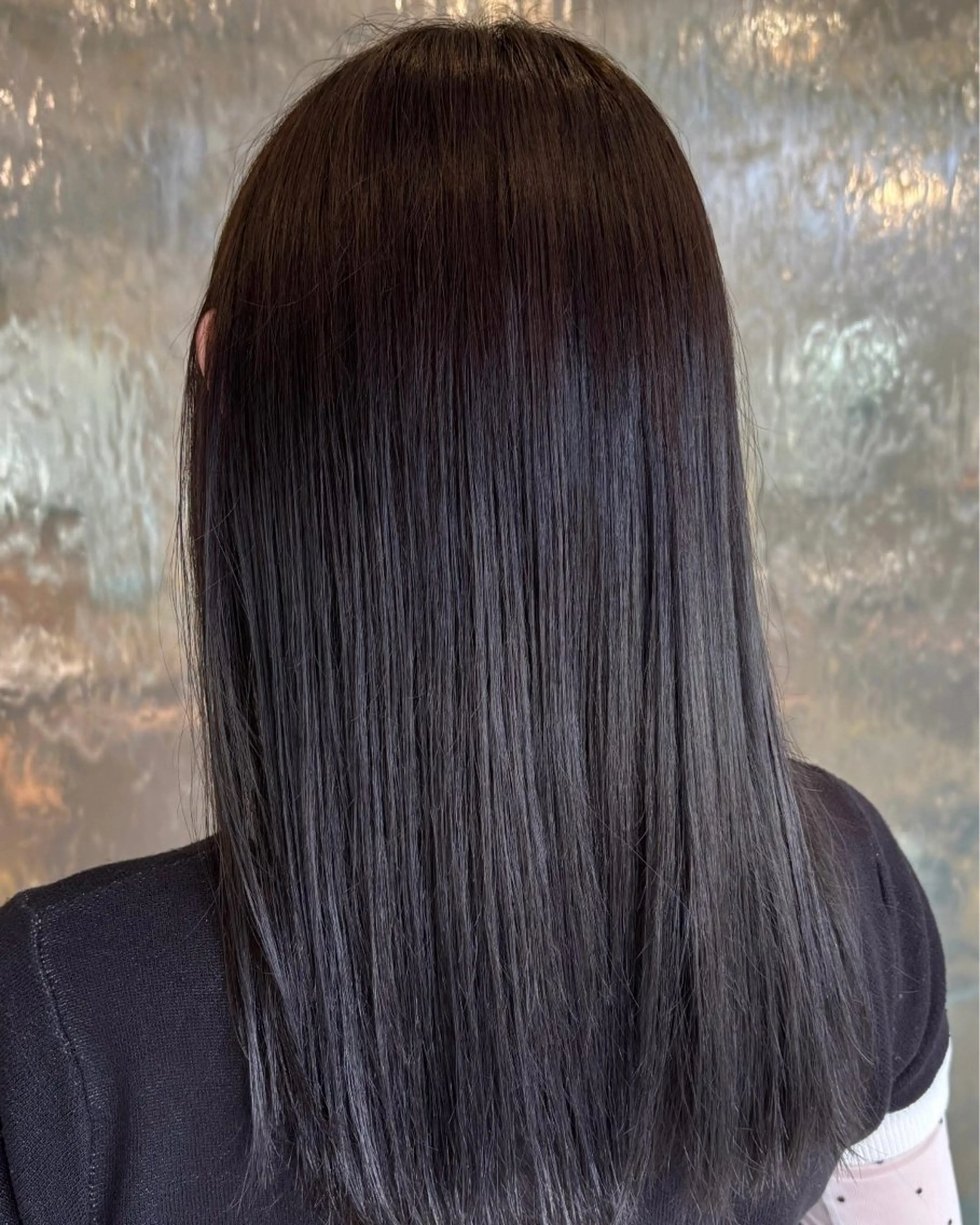 ロング カラー ブリーチ 透明感カラー グレージュ オリーブカラー オリーブグレージュ BALANCE bell所属・BALANCE bell / 爽晴のヘアスタイル