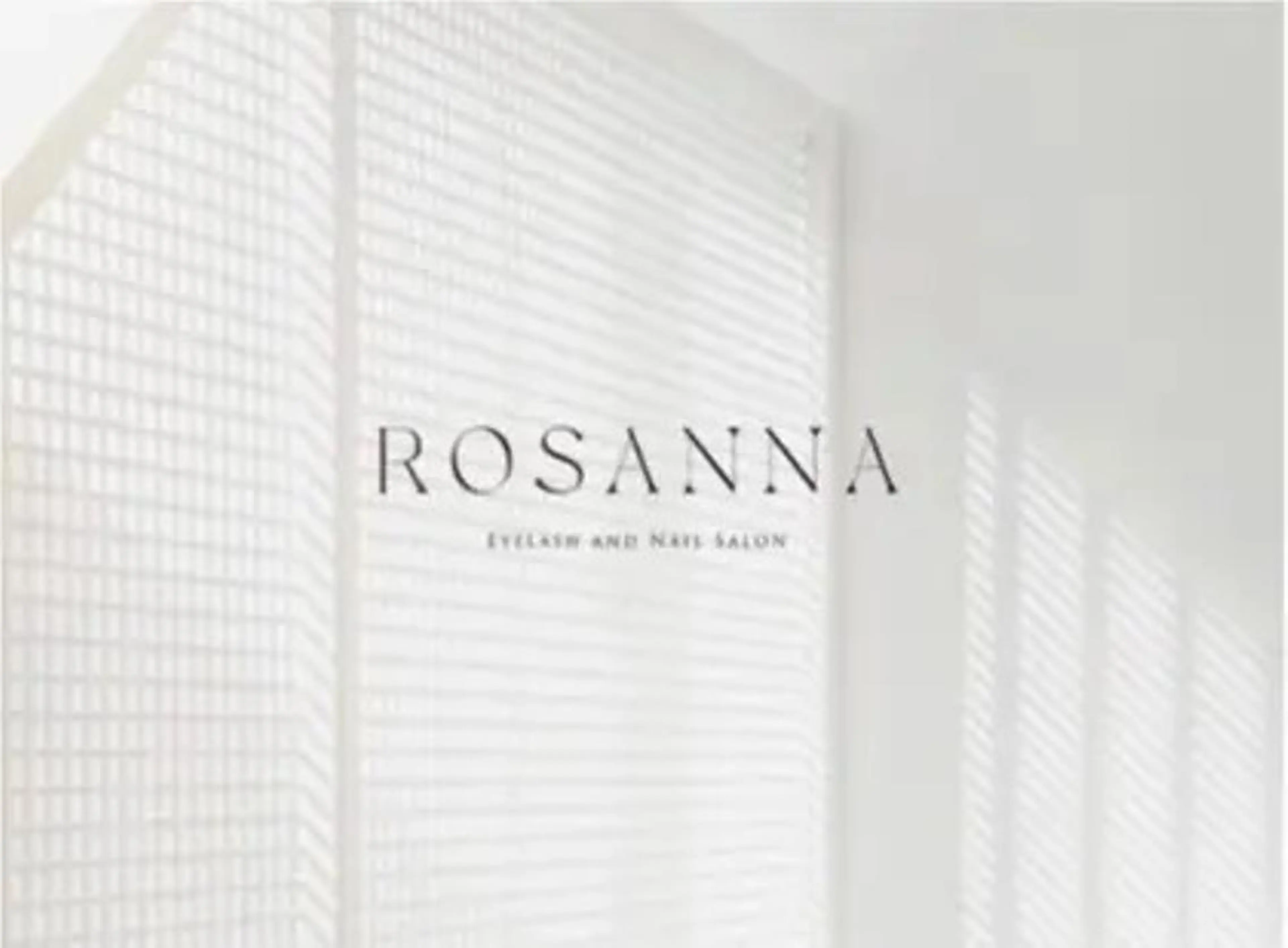 ネイル ROSANNA 川越 的場のネイルデザイン