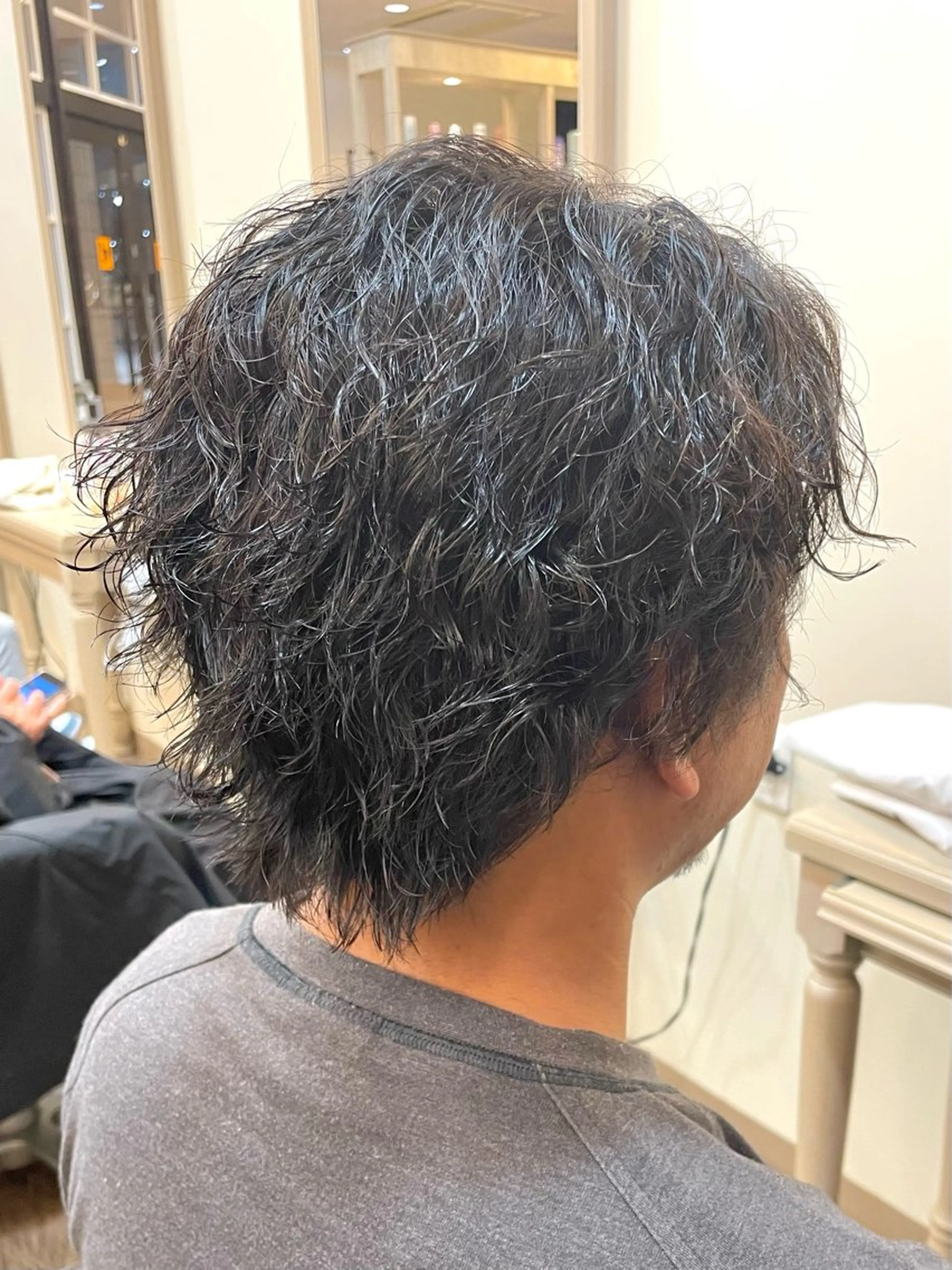 ショート パーマ メンズ カット パーマ メンズパーマ🌀/ 中村郁未のヘアスタイル