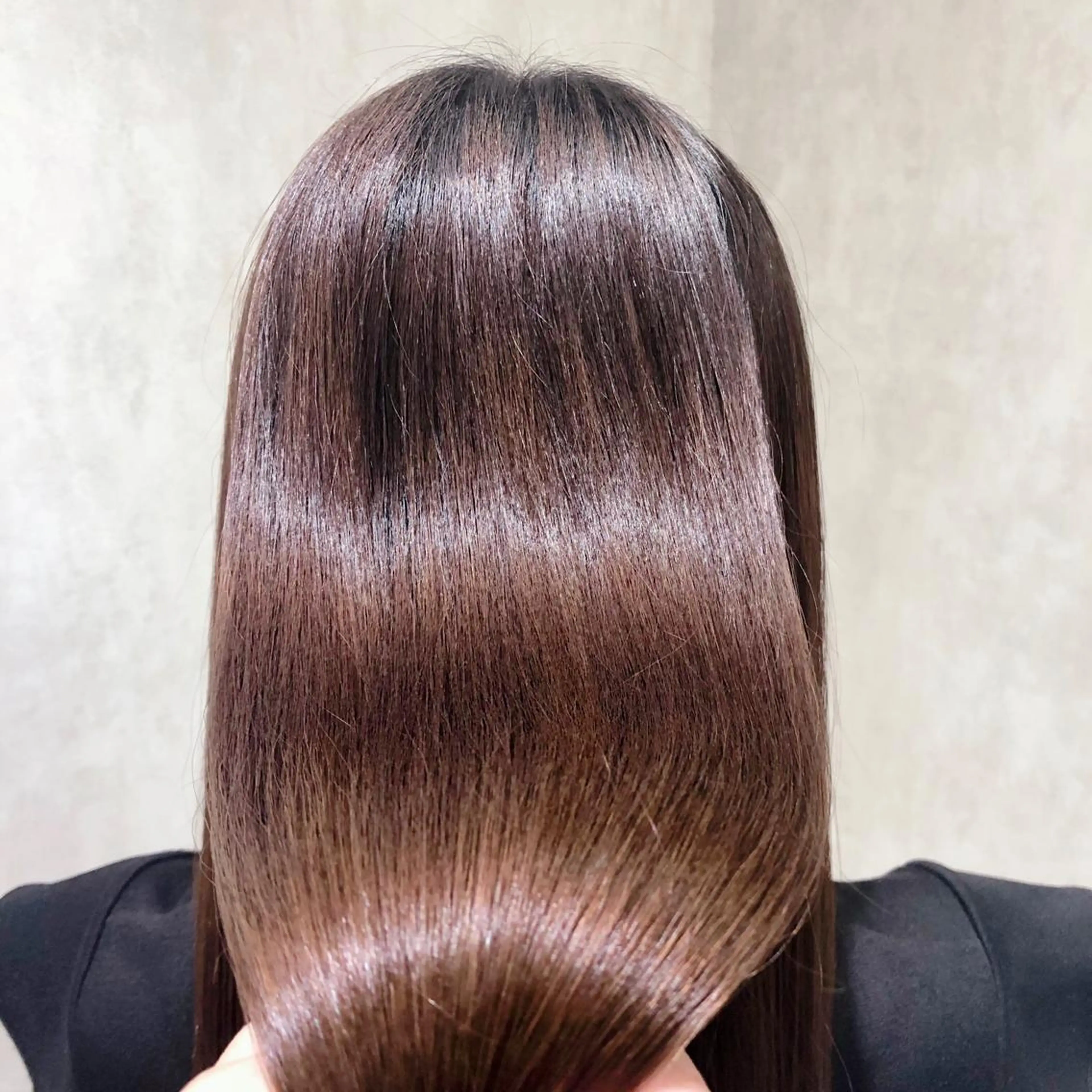 ロング 小顔カット トリートメント 酸熱トリートメント CYNTHIADUE 店長｜ IRISUのヘアスタイル